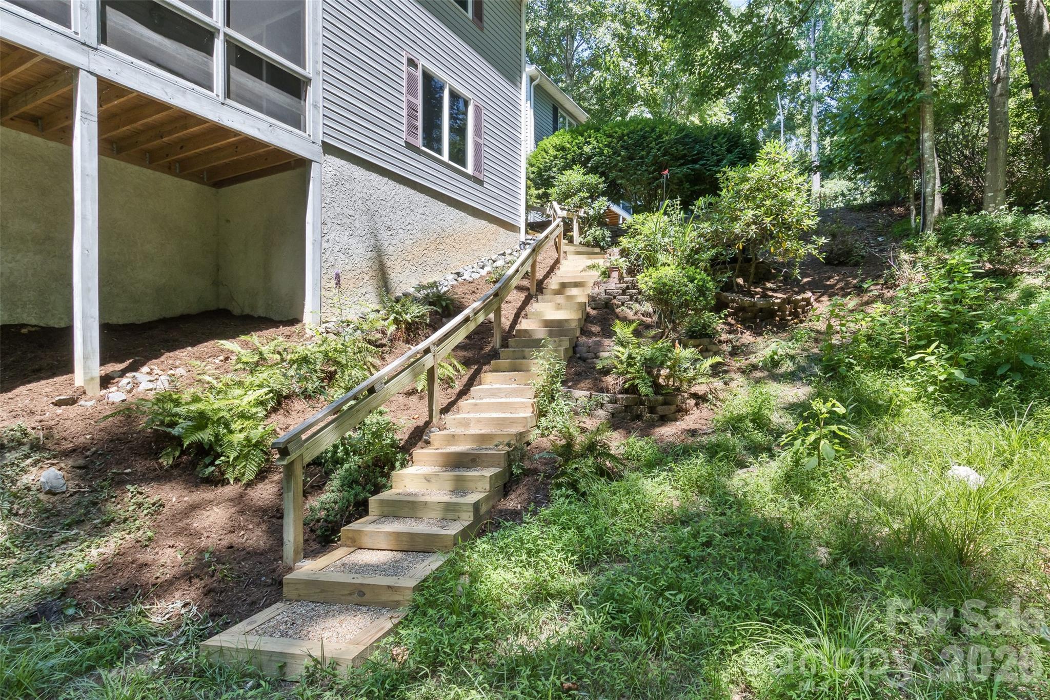5th image of 100 Titleist Wy, Hendersonville, NC 28739 | MLS# 4407640