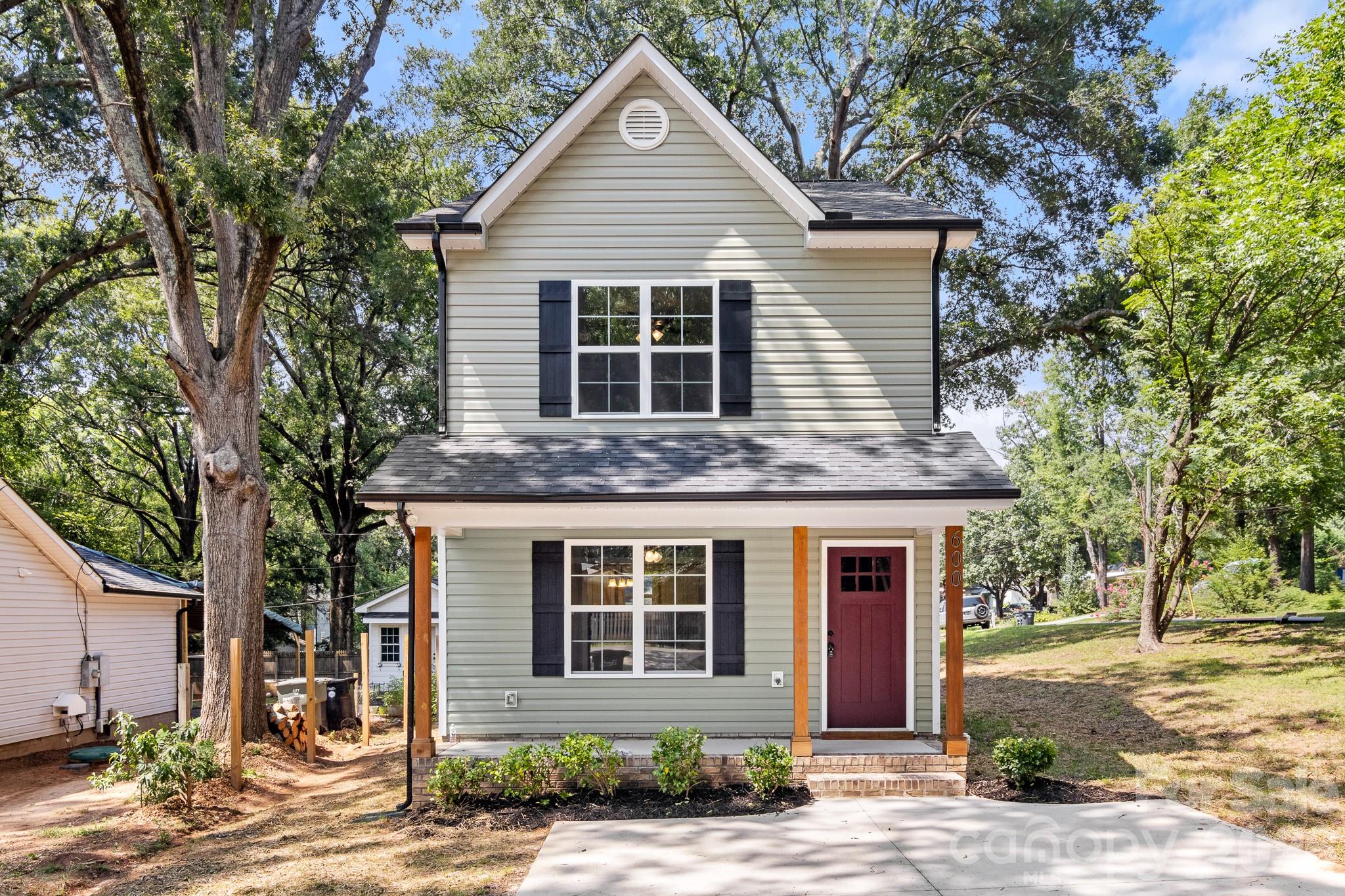 1st image of 600 Sunderland Rd, Concord, NC 28027 | MLS# 4407697