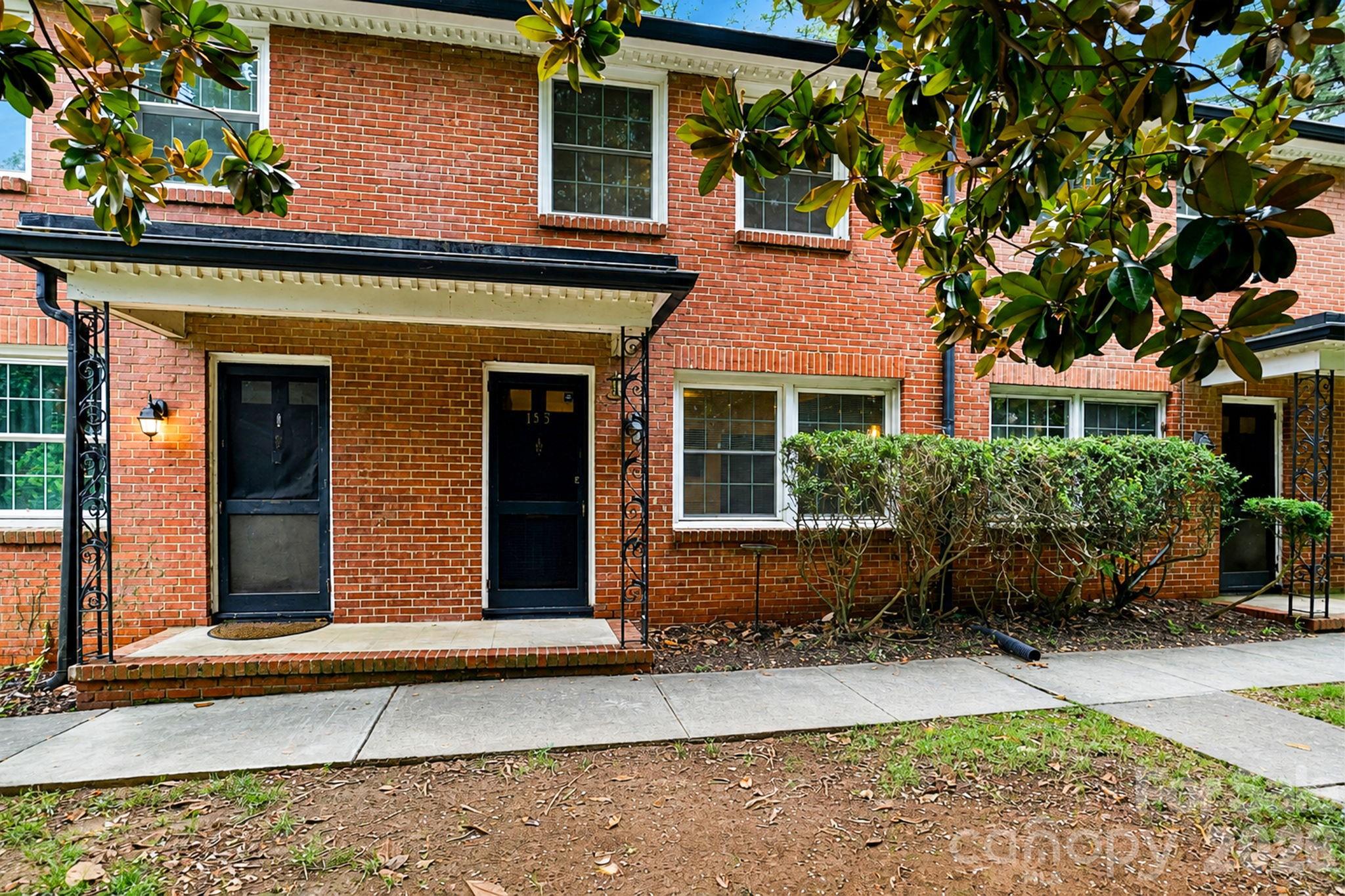 1st image of 200 N Laurel Ave #15B, Charlotte, NC 28207 | MLS# 4407711