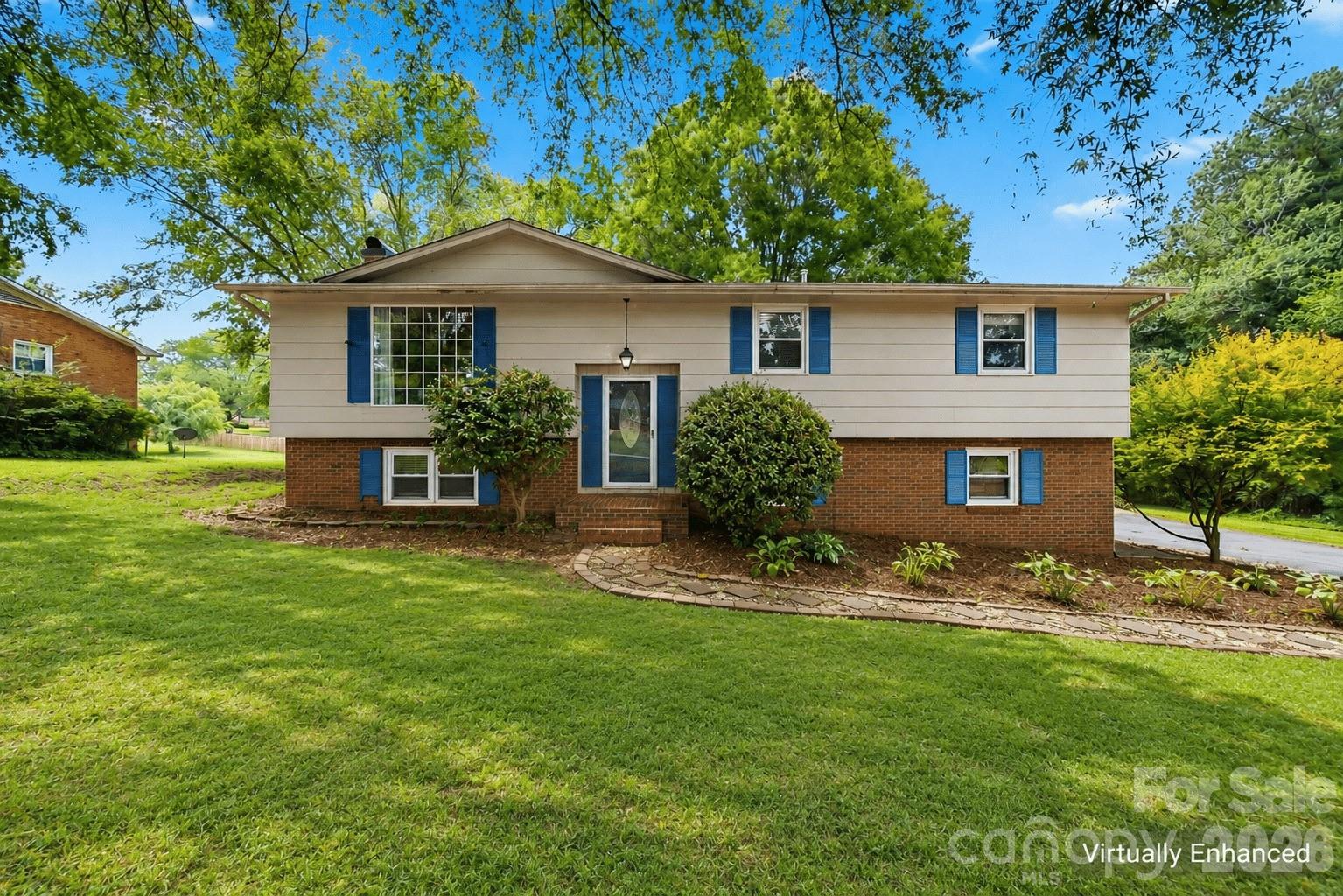 1st image of 3233 26th St Ne, Hickory, NC 28601 | MLS# 4407727