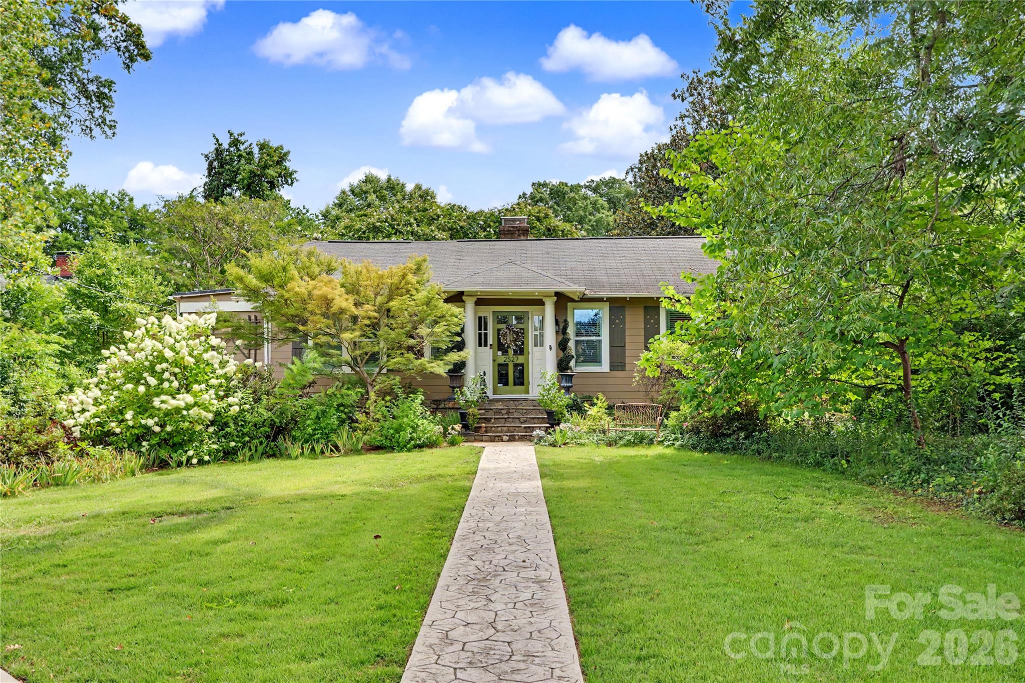 2nd image of 2527 Sharon Rd, Charlotte, NC 28211 | MLS# 4407743