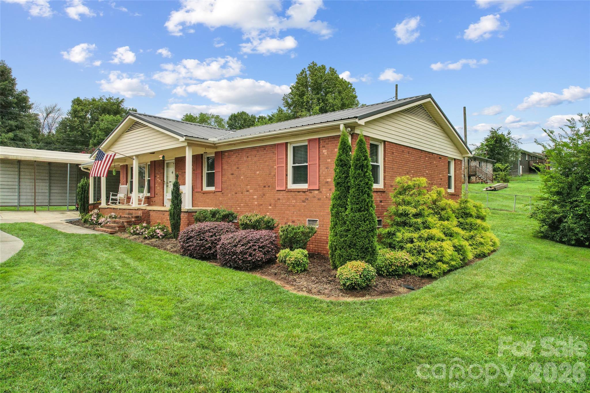 1st image of 205 Cliffside Dr, Kannapolis, NC 28081 | MLS# 4407874