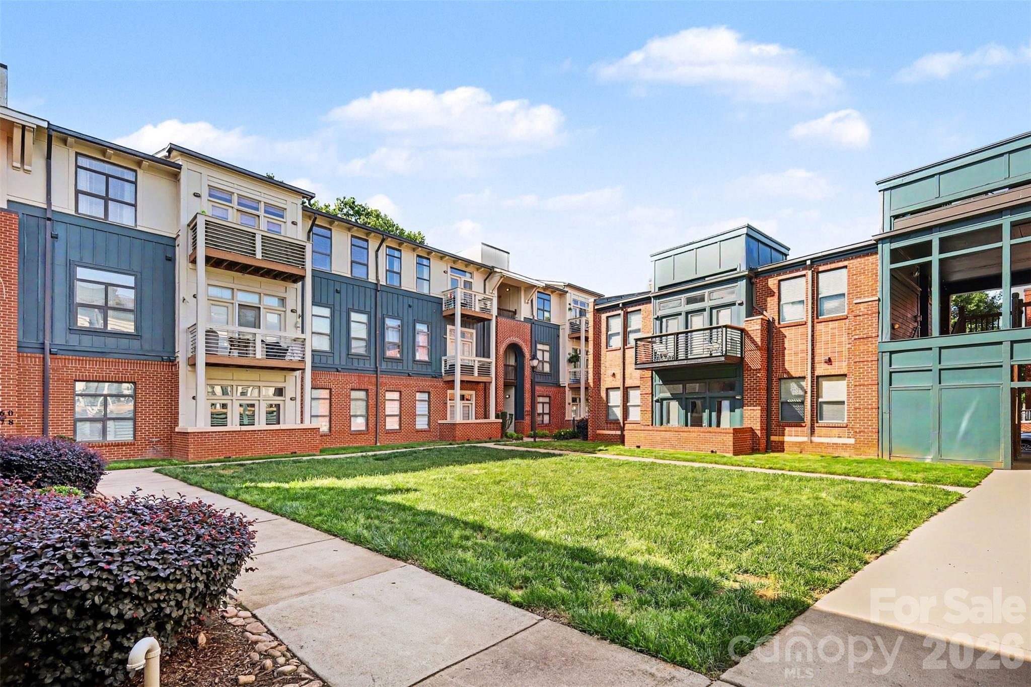 4th image of 450 New Bern Station Ct #8-308, Charlotte, NC 28209 | MLS# 4407932