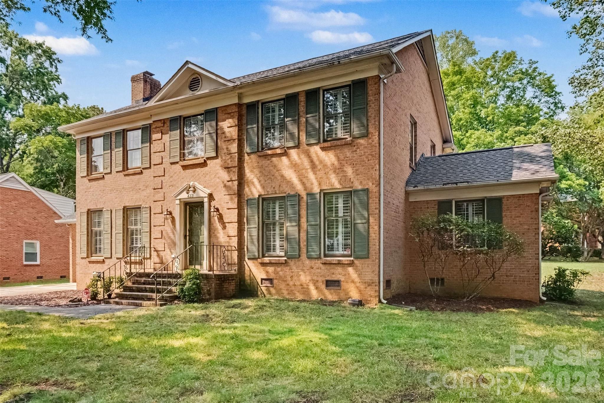 2nd image of 4221 Bridgewood Ln, Charlotte, NC 28226 | MLS# 4407961
