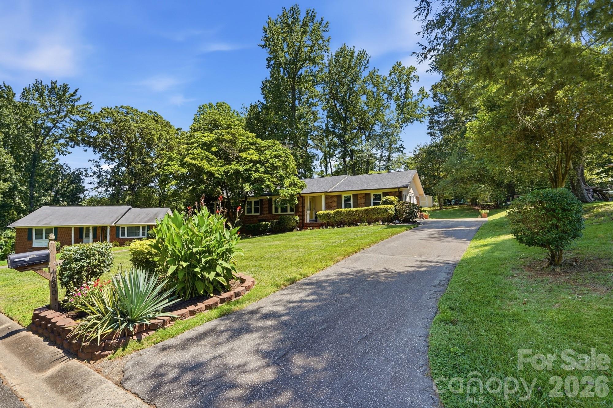 4th image of 4200 Cerise Dr, Charlotte, NC 28269 | MLS# 4408042