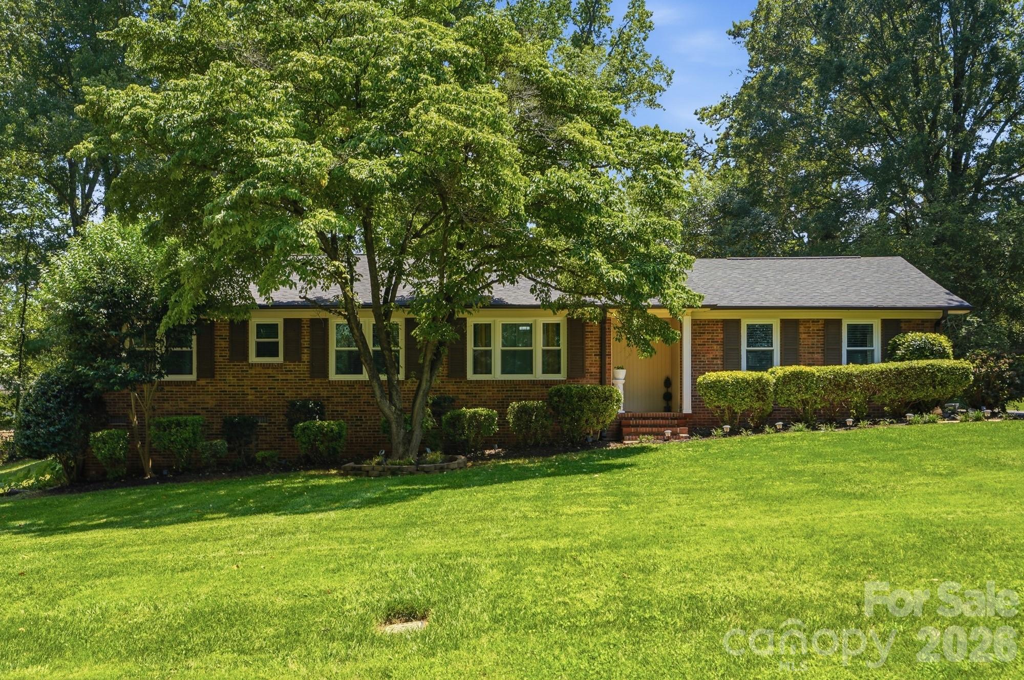 3rd image of 4200 Cerise Dr, Charlotte, NC 28269 | MLS# 4408042