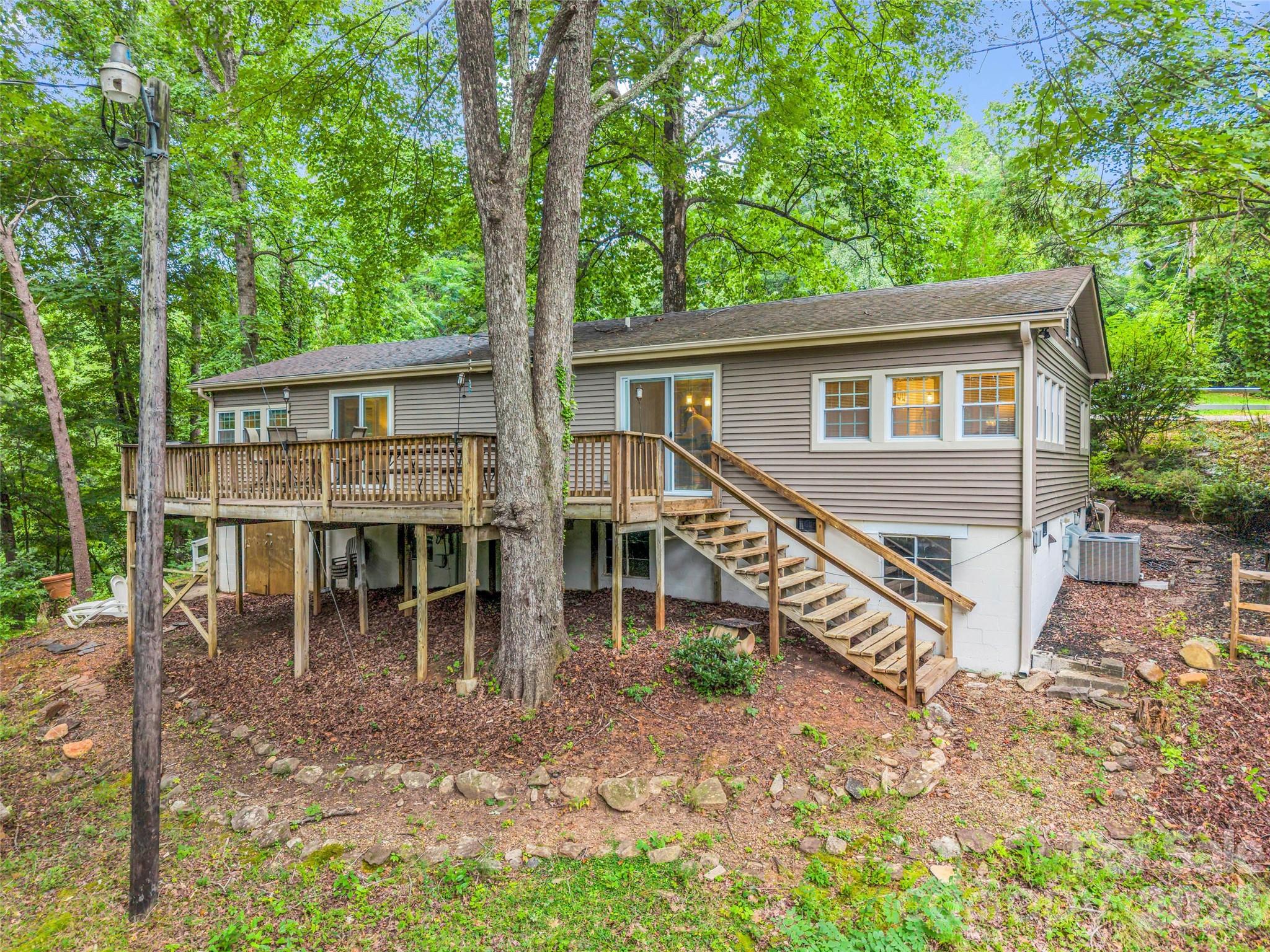 3rd image of 297 Chimney Cliff Dr, Lake Lure, NC 28746 | MLS# 4408093