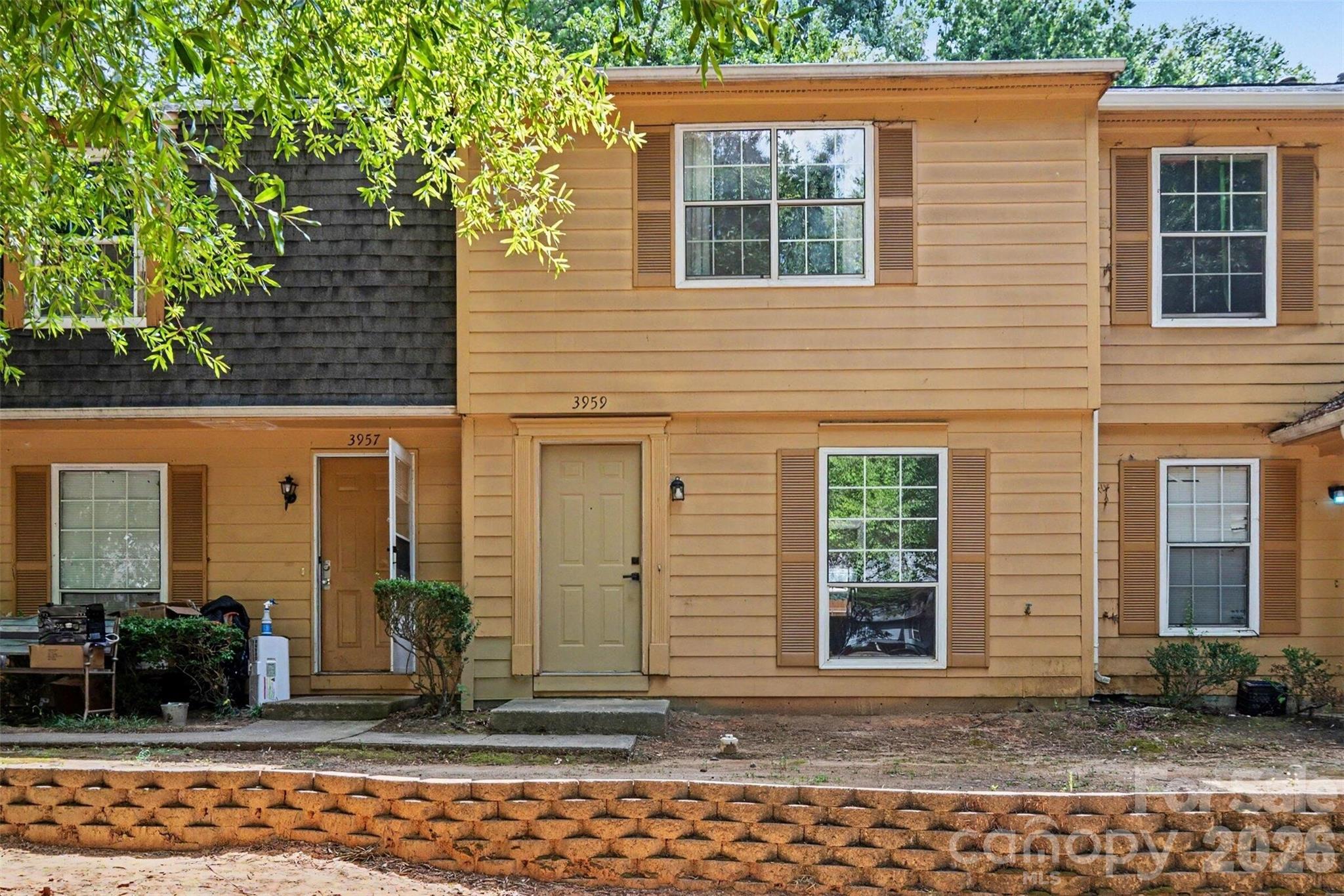 image of 3959 Briarhill Dr, Charlotte, NC 28215 | MLS# 4408109
