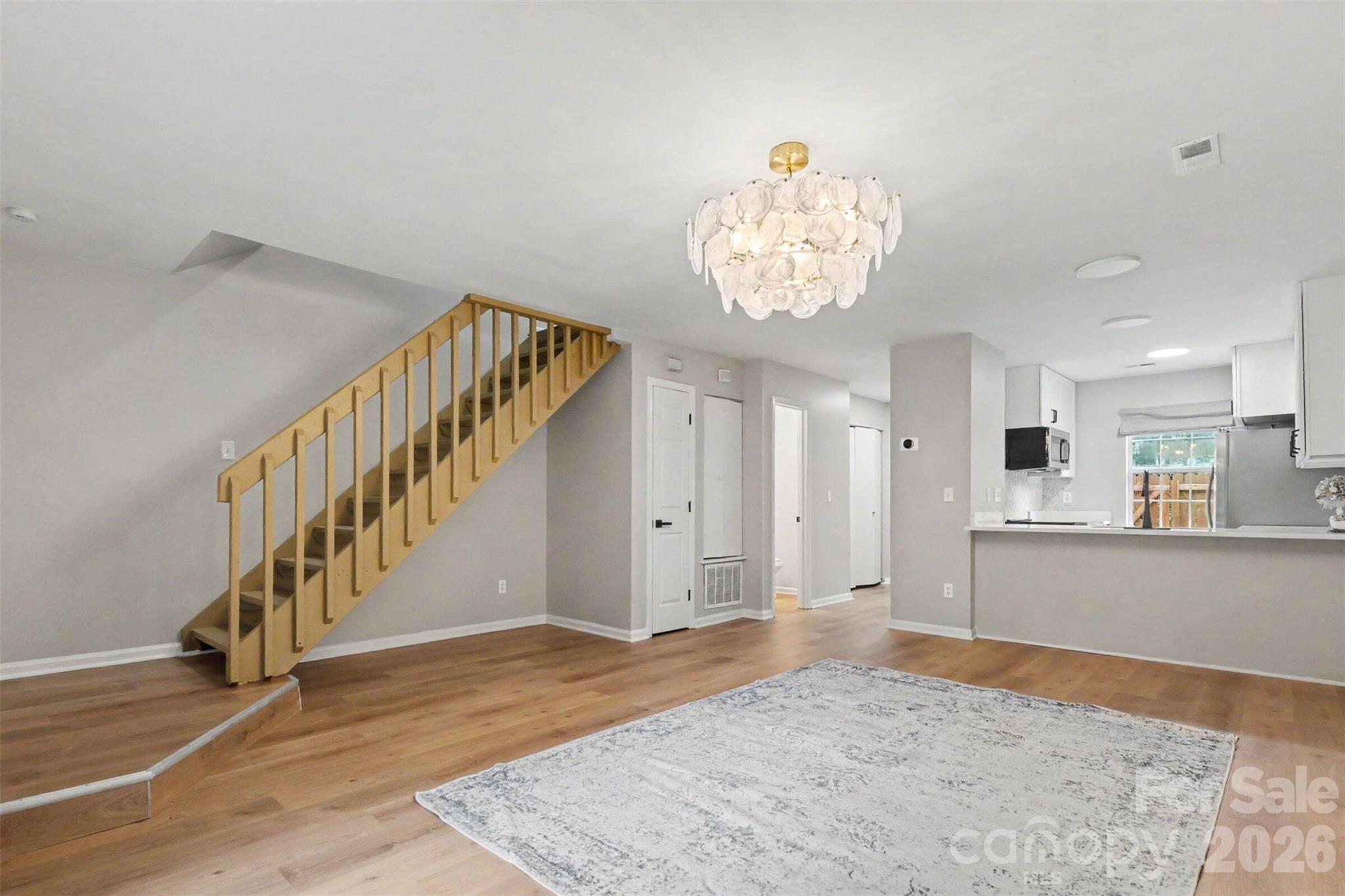 image of 3959 Briarhill Dr, Charlotte, NC 28215 | MLS# 4408109