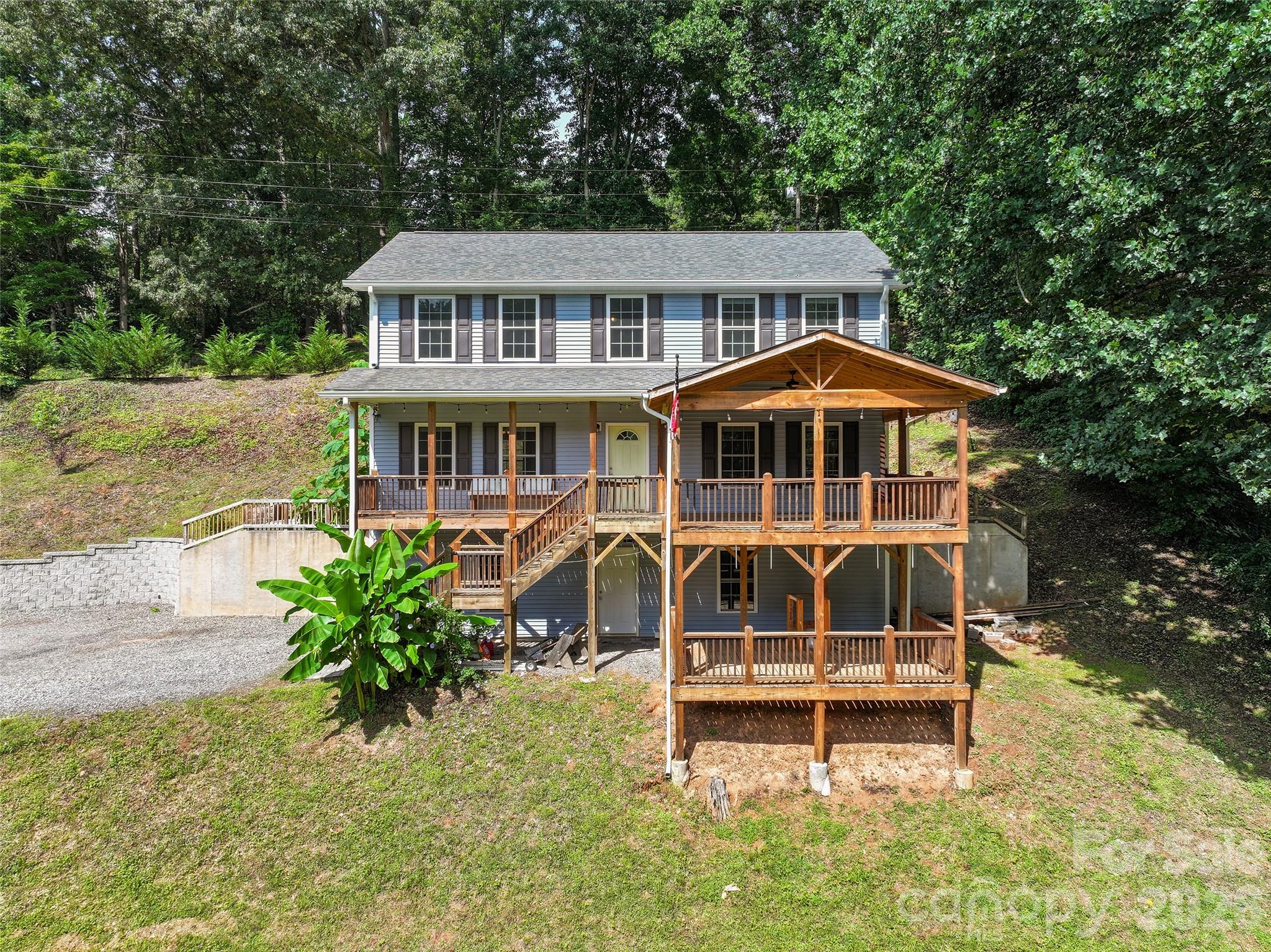 2nd image of 133 Shadow Oak Ln, Clyde, NC 28721 | MLS# 4408116