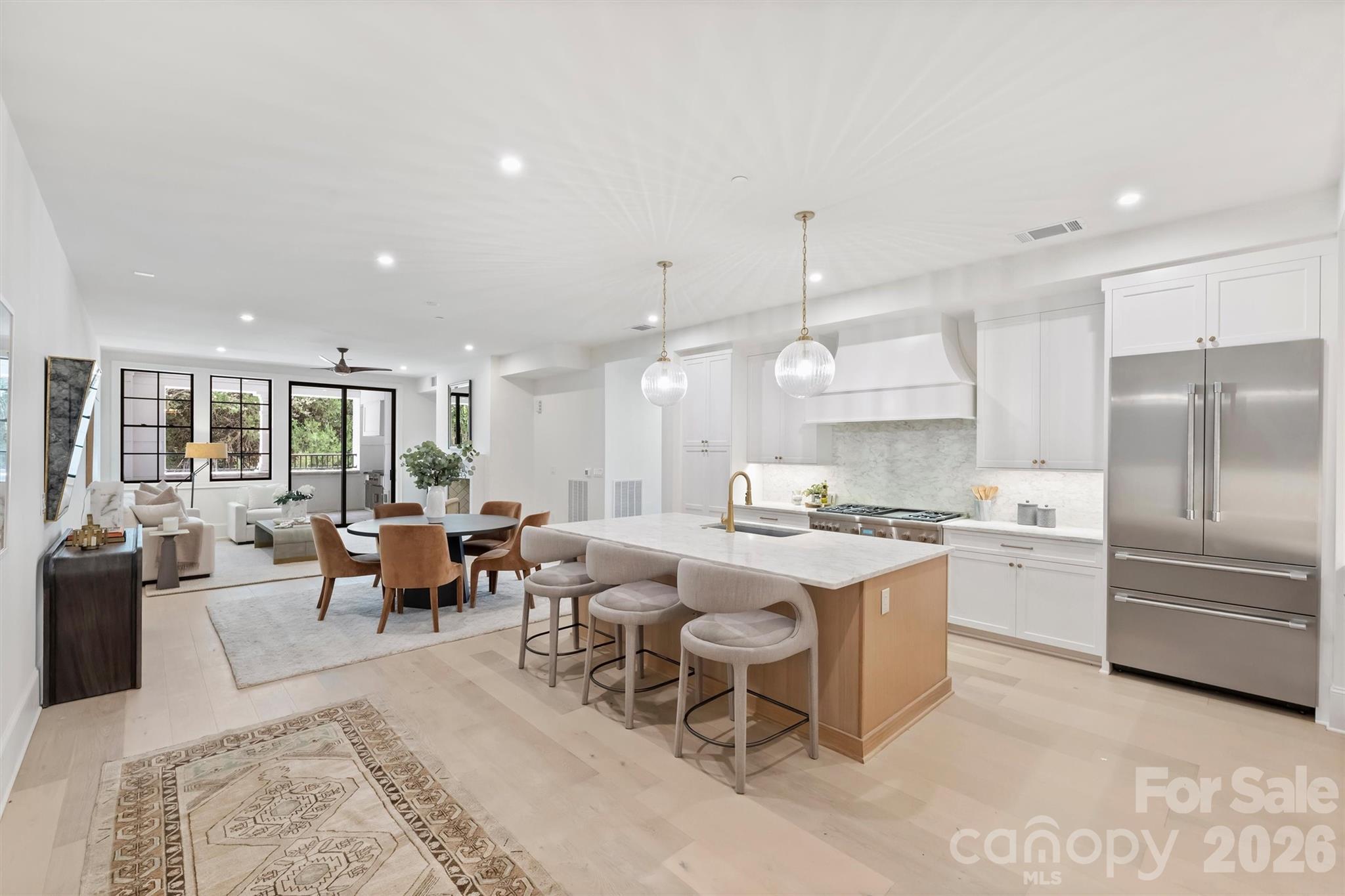 3rd image of 409 Queens Rd #204, Charlotte, NC 28207 | MLS# 4408118