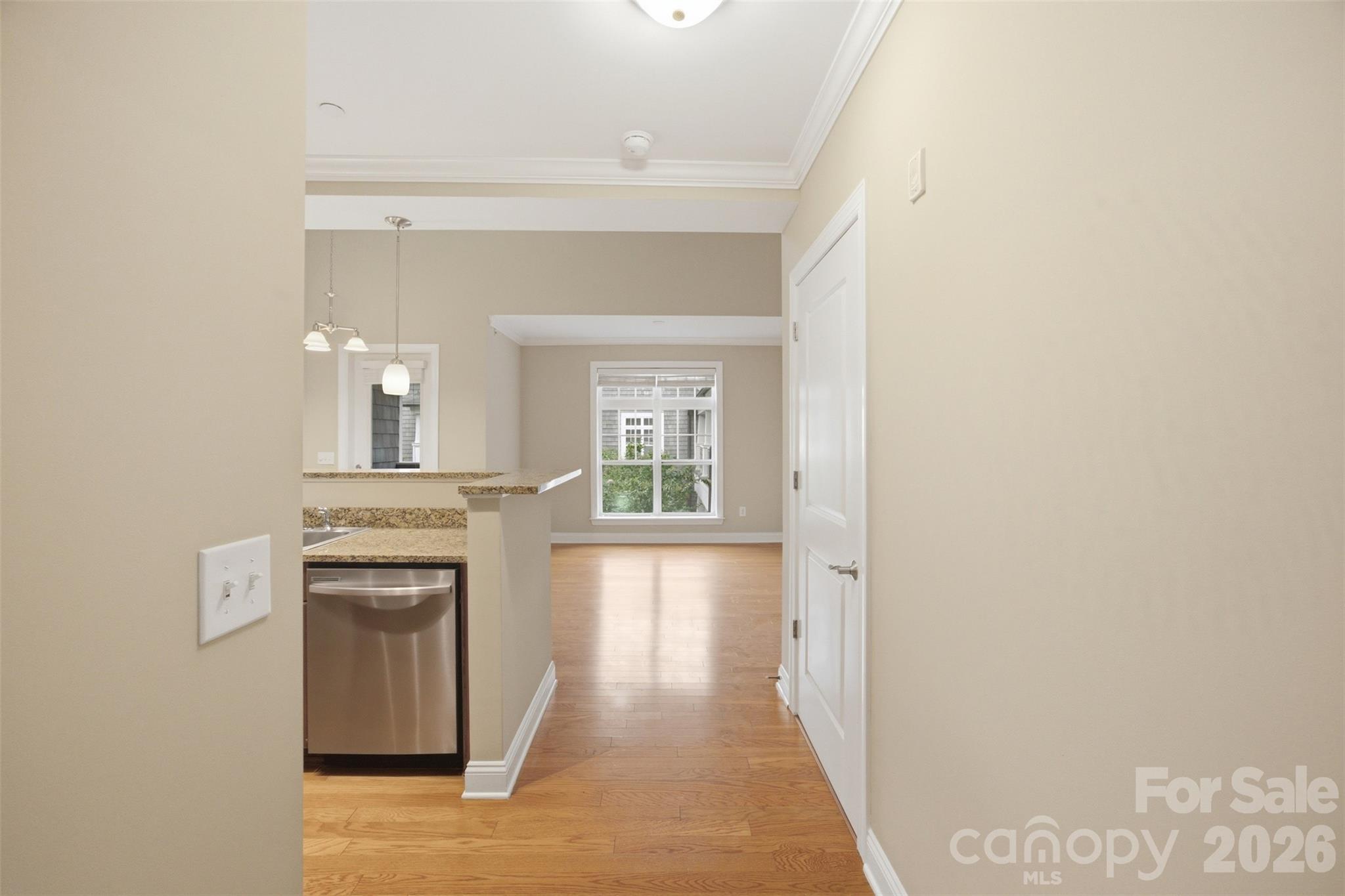 3rd image of 301 E Tremont Ave, Charlotte, NC 28203