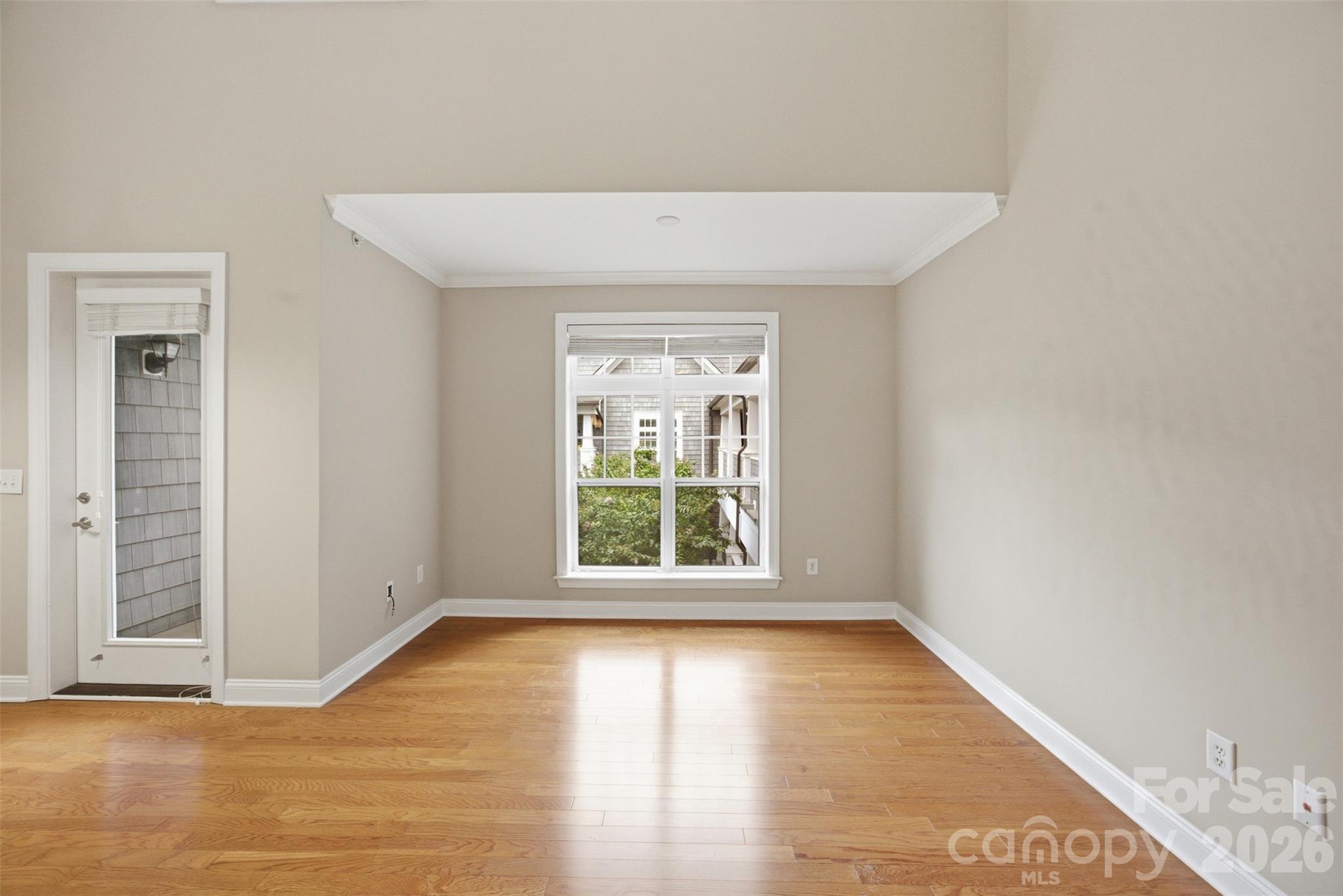 4th image of 301 E Tremont Ave, Charlotte, NC 28203