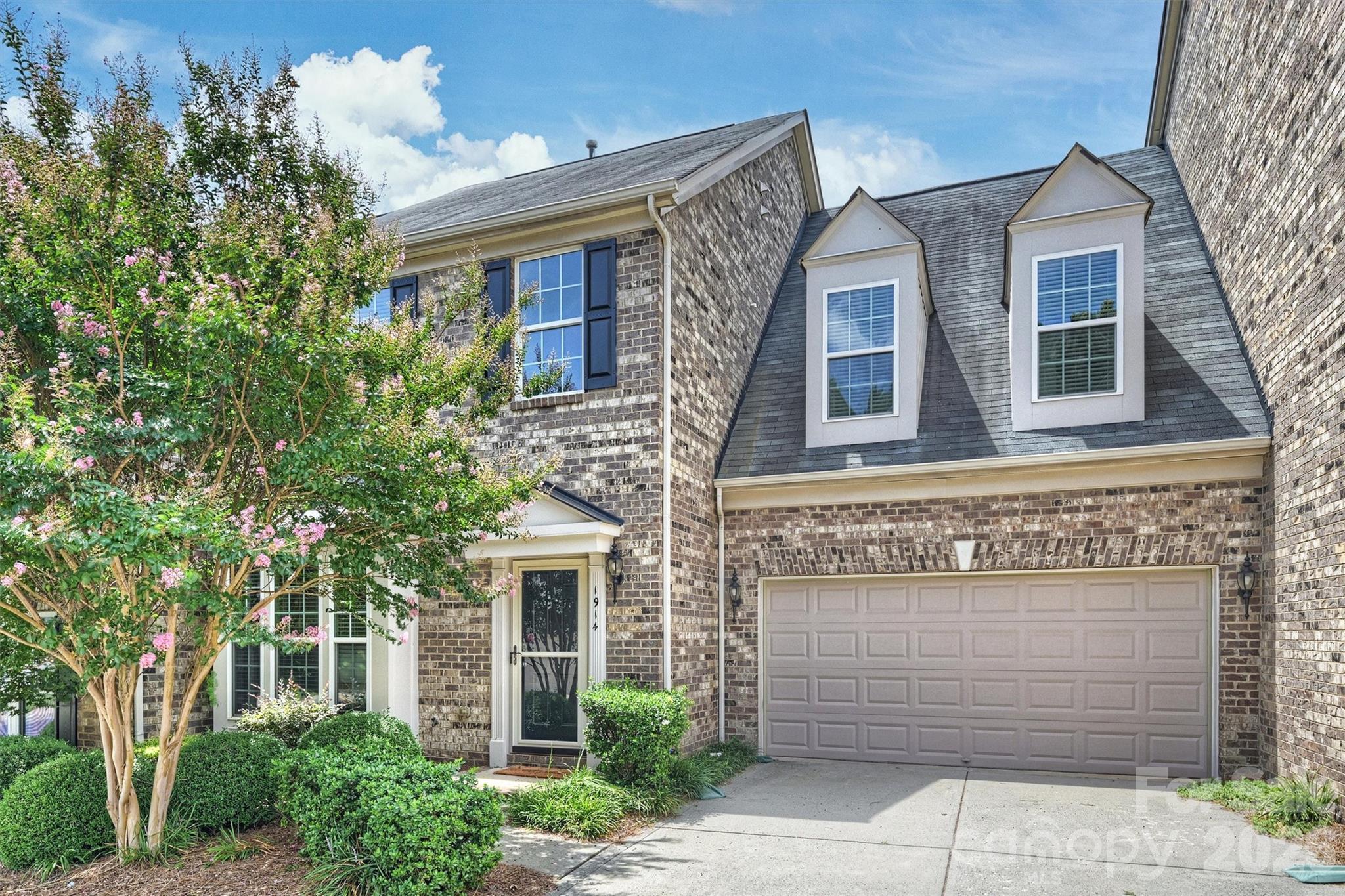 1st image of 1914 Colony Line Ct, Charlotte, NC 28210 | MLS# 4408295
