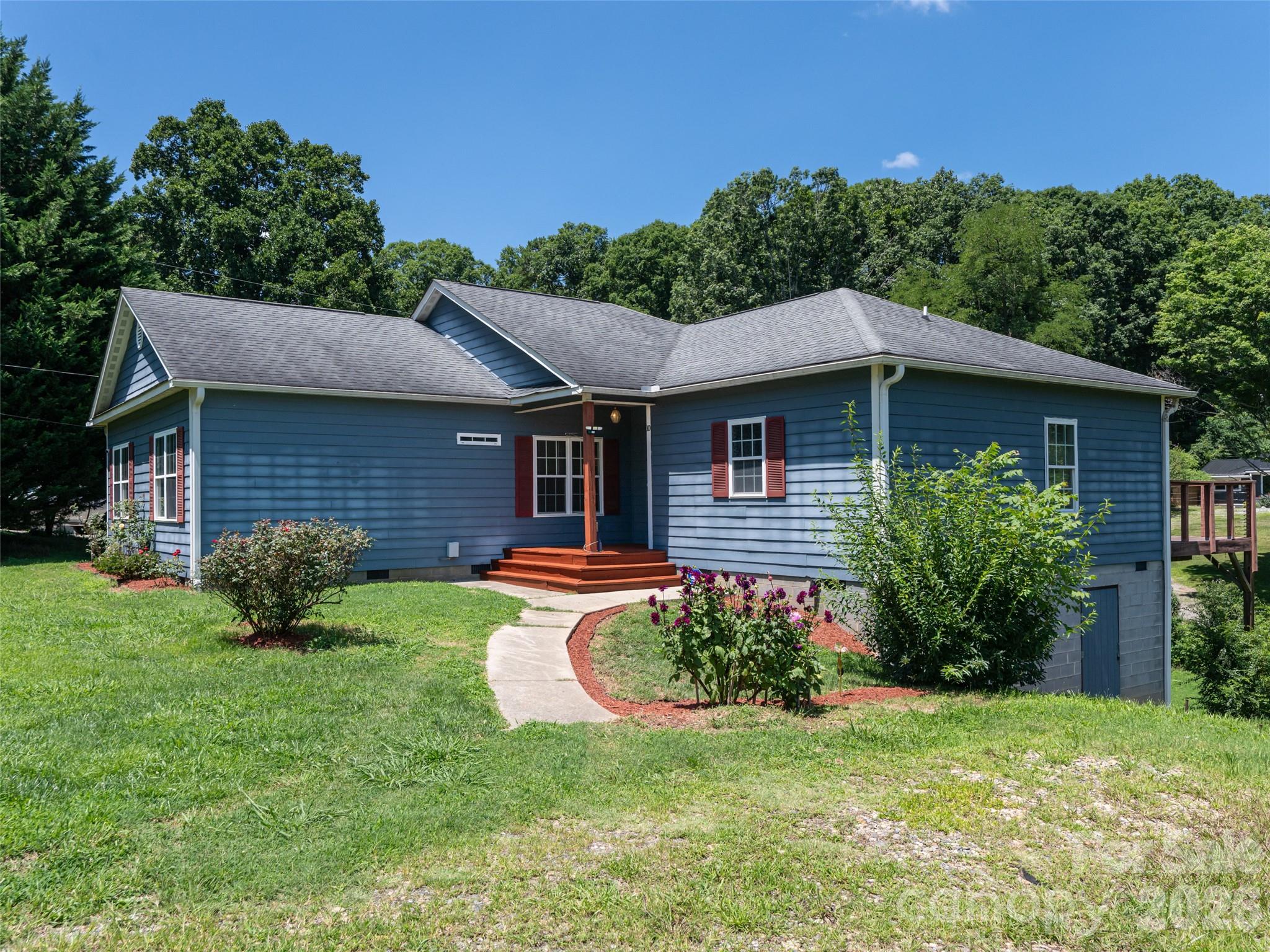 4th image of 10 Ashe Rd, Candler, NC 28715 | MLS# 4408371