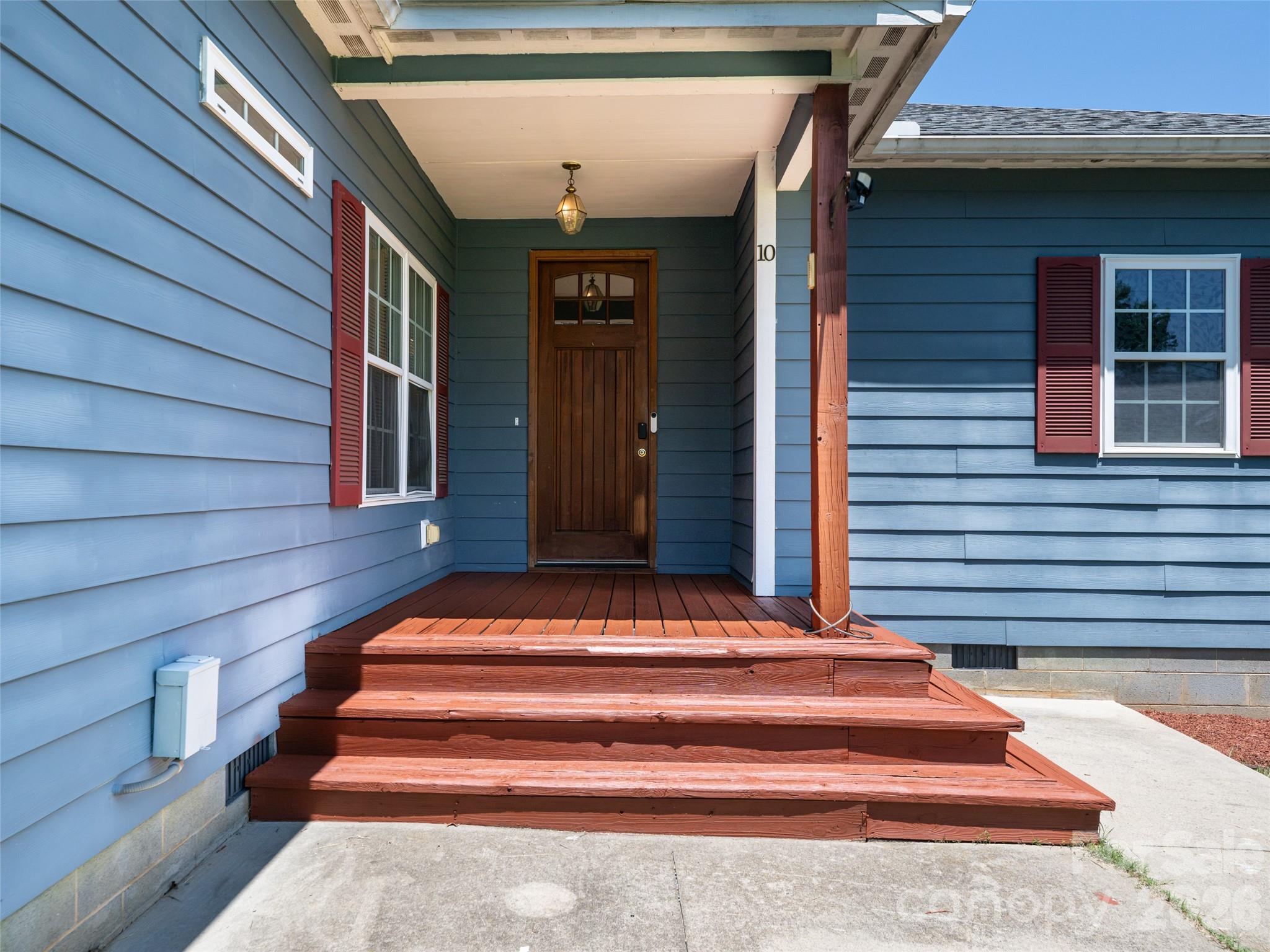 3rd image of 10 Ashe Rd, Candler, NC 28715 | MLS# 4408371
