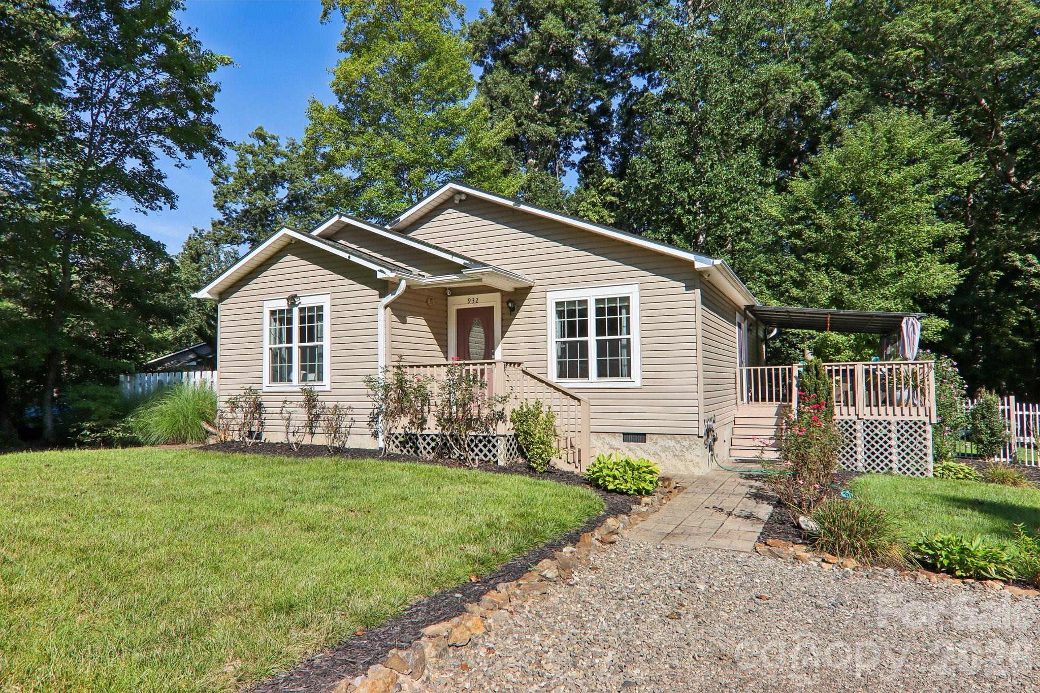 4th image of 932 Monte Vista Rd, Candler, NC 28715 | MLS# 4408445