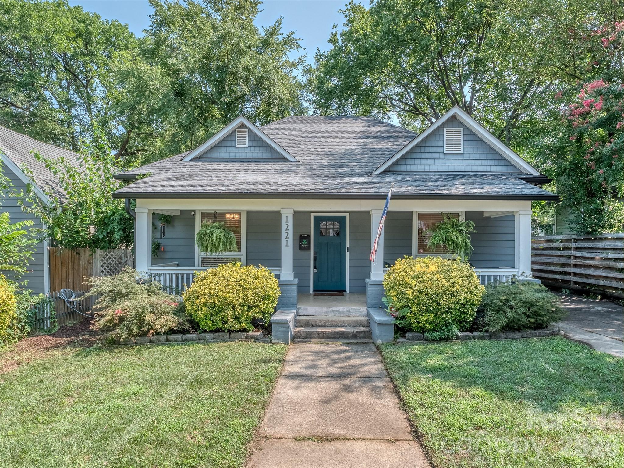 1st image of 1221 Kennon St, Charlotte, NC 28205 | MLS# 4408569