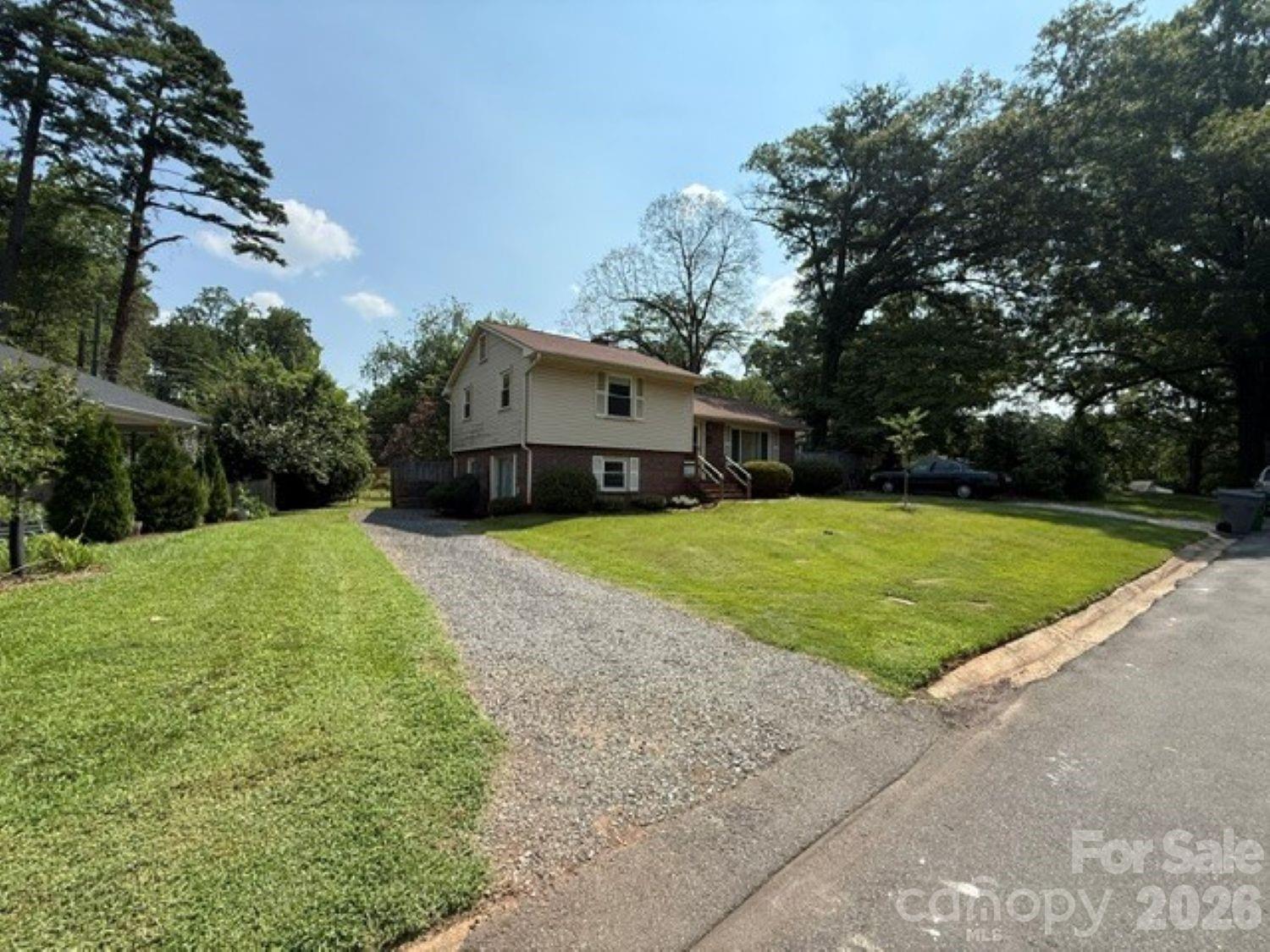5th image of 5023 Furman Pl, Charlotte, NC 28210 | MLS# 4408597
