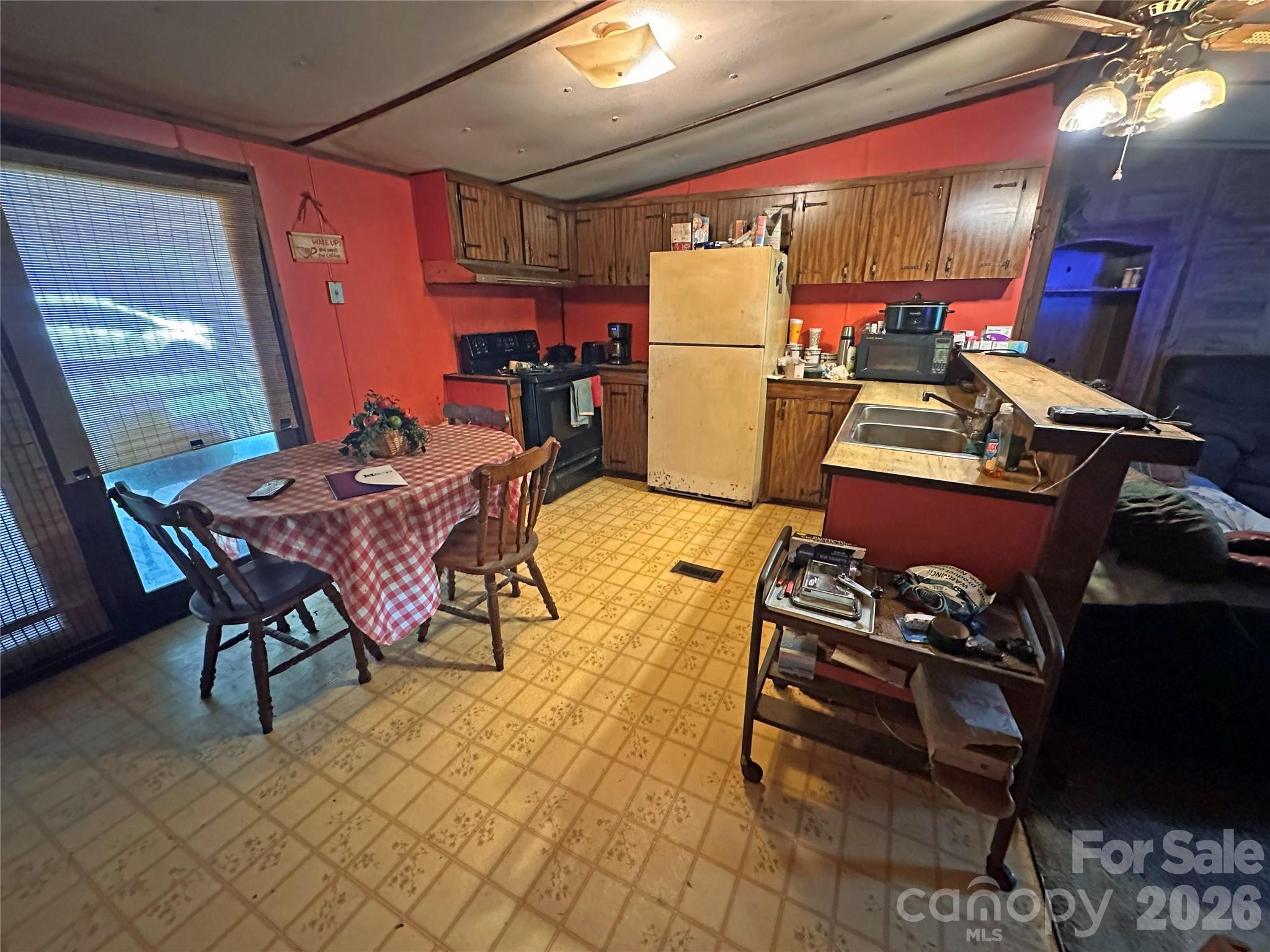5th image of 1330 Rosehill Dr, Lincolnton, NC 28092 | MLS# 4408631