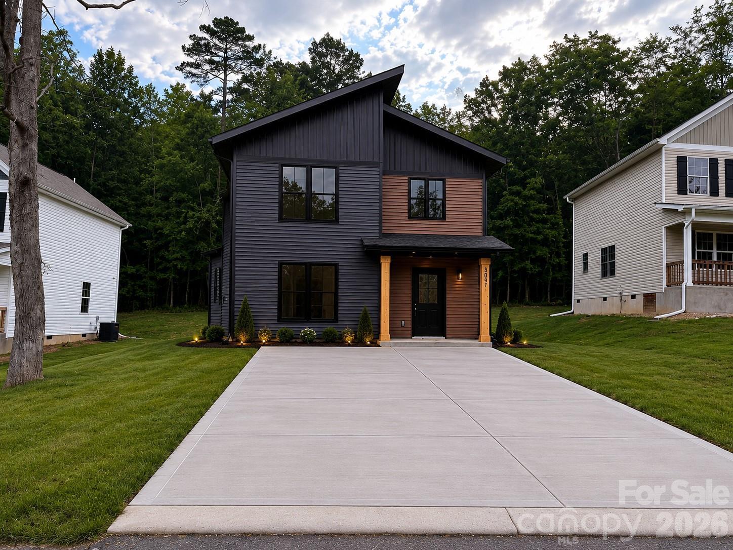 1st image of 914 Taylor St, Wingate, NC 28174 | MLS# 4408680