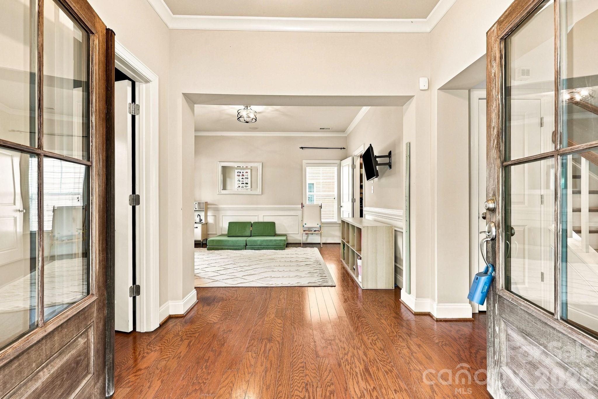 5th image of 6333 Kennard Dr, Charlotte, NC 28216 | MLS# 4408788