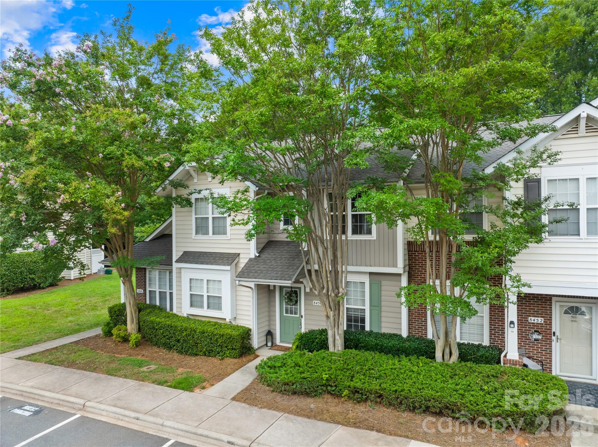 2nd image of 8456 Chaceview Ct, Charlotte, NC 28269 | MLS# 4408812