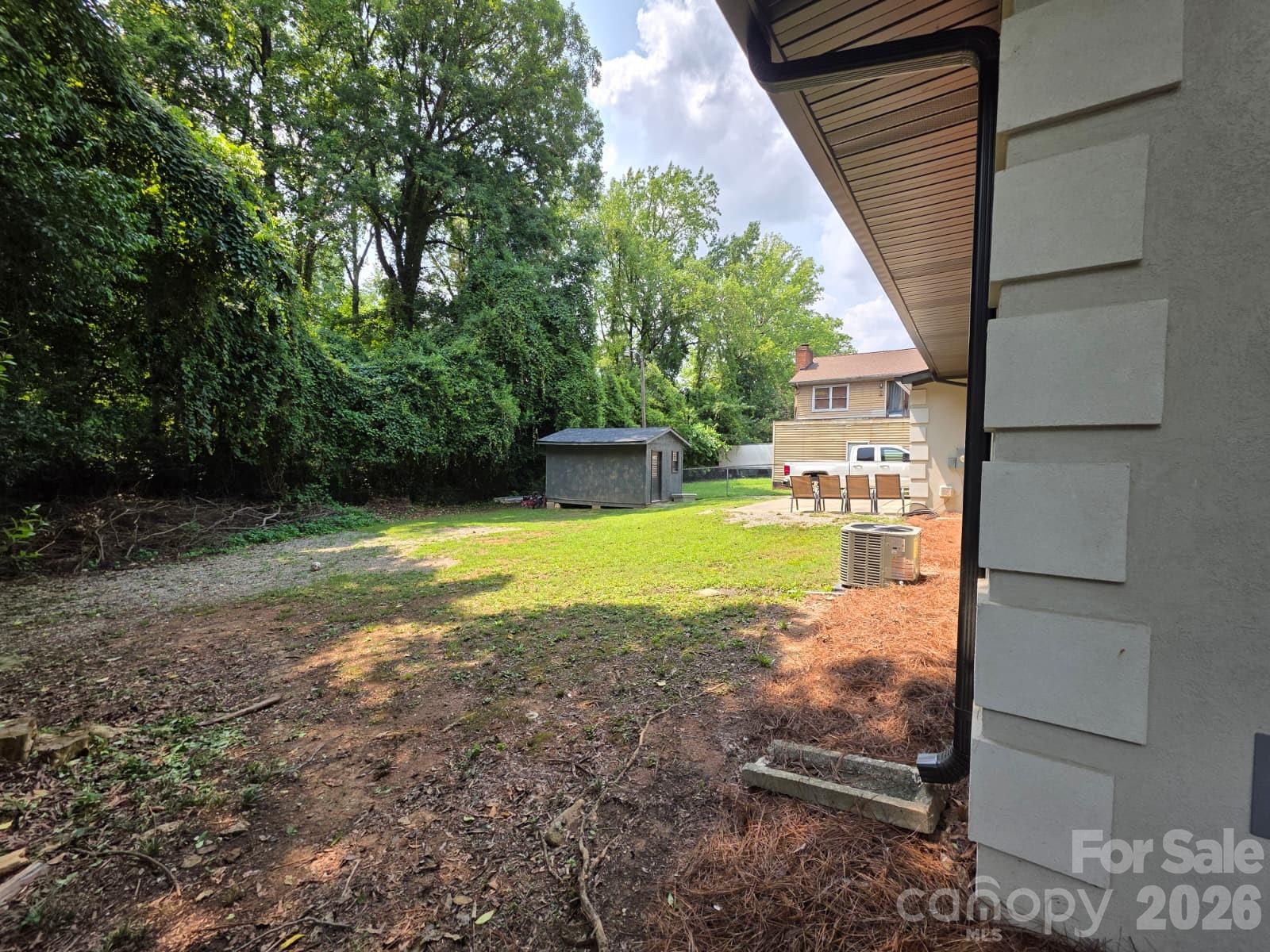 41st image of 1501 Vancouver Dr, Charlotte, NC 28213 | MLS# 4408865