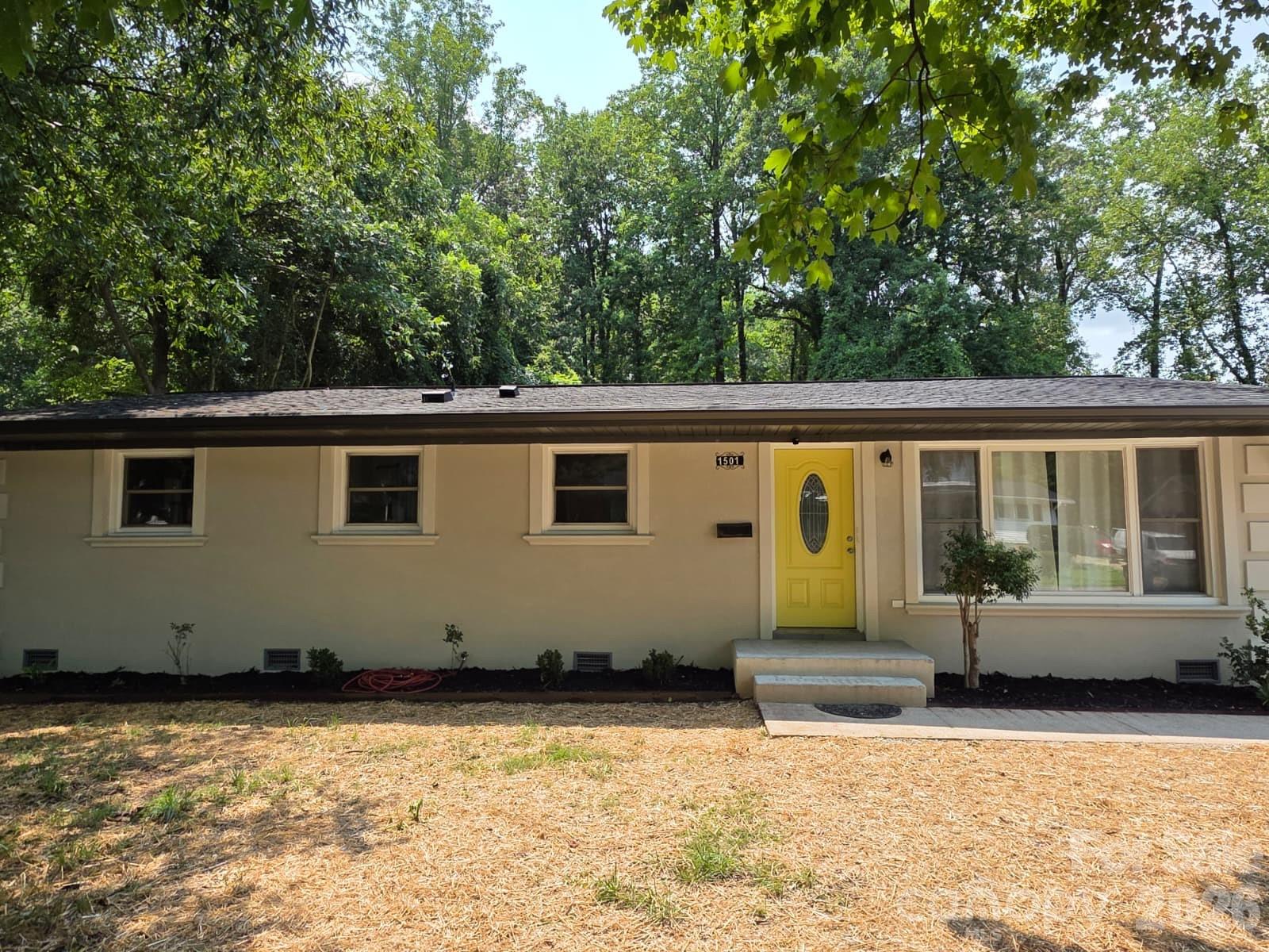 1st image of 1501 Vancouver Dr, Charlotte, NC 28213 | MLS# 4408865