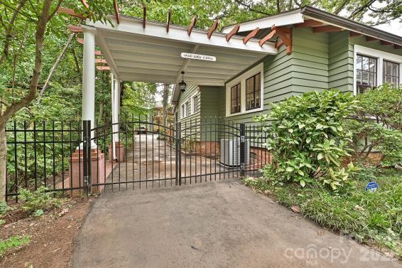 34th image of 1532 The Plz, Charlotte, NC 28205 | MLS# 4408955