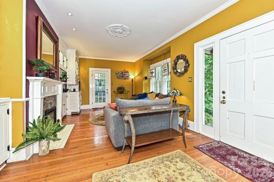 4th image of 1532 The Plz, Charlotte, NC 28205 | MLS# 4408955