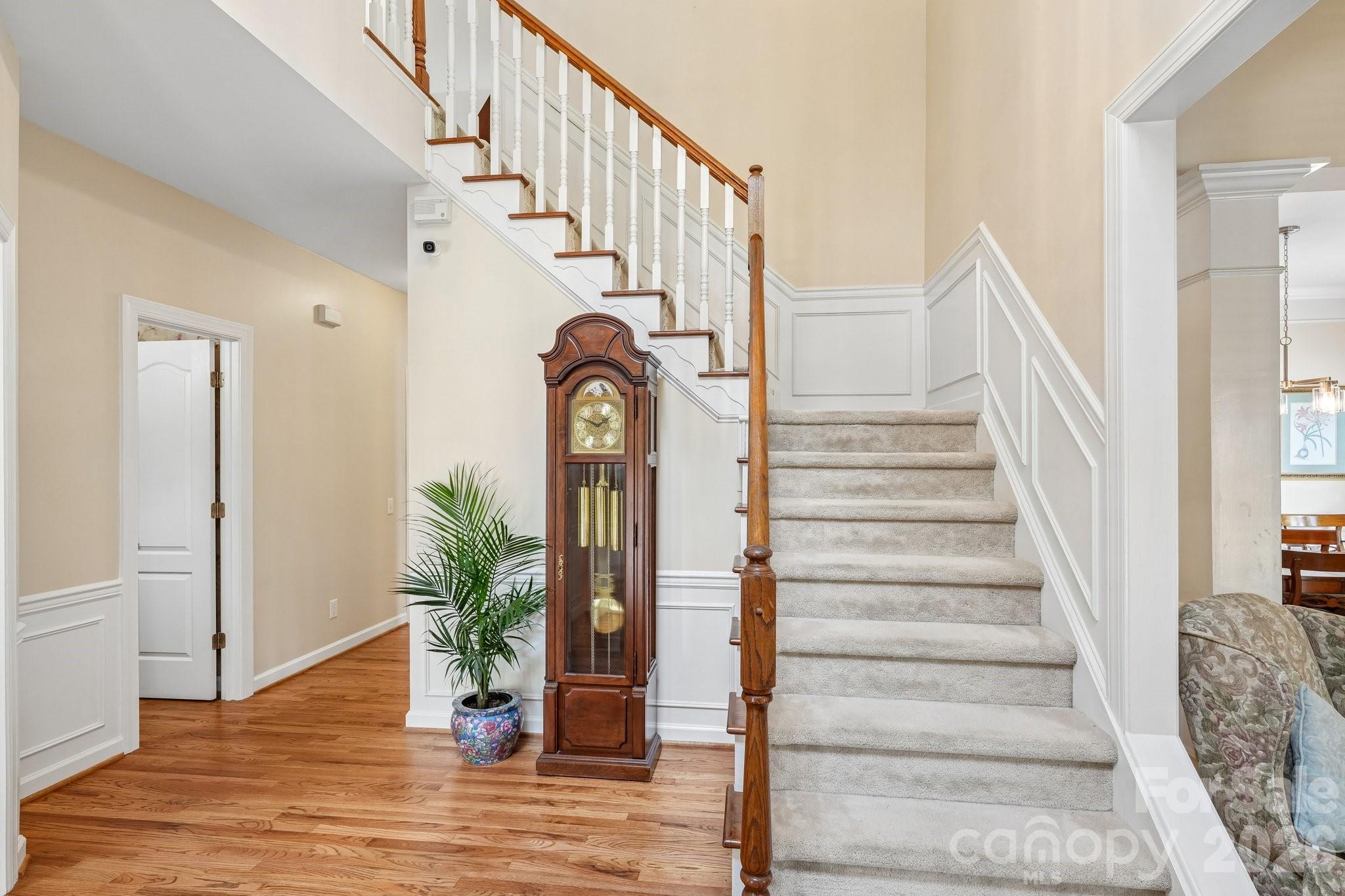 3rd image of 7613 Tarland Ln, Charlotte, NC 28269 | MLS# 4408961