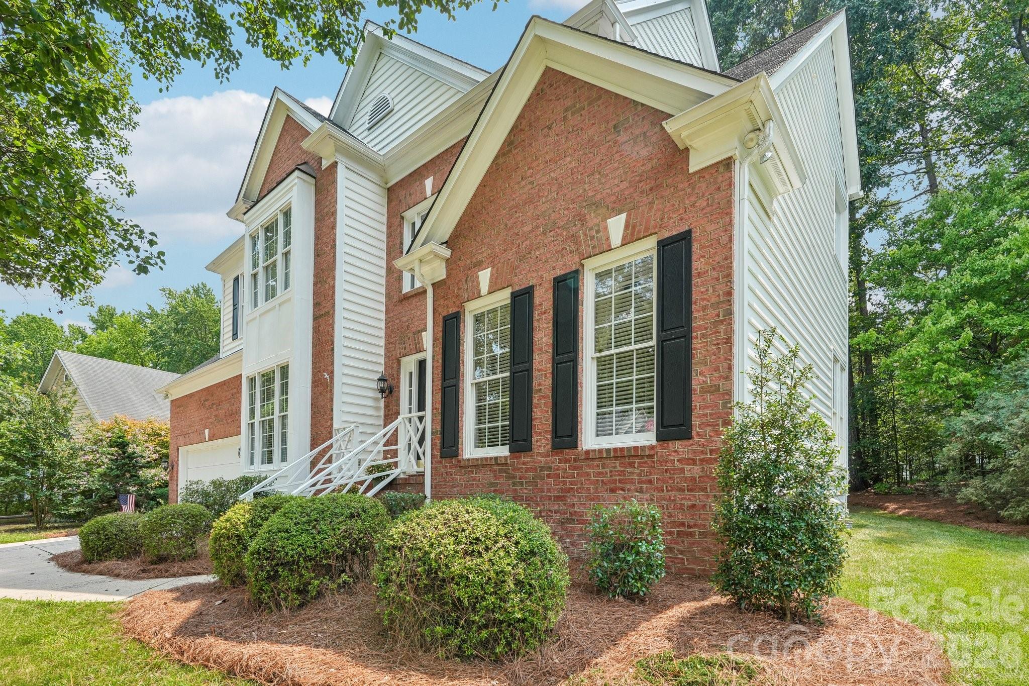 2nd image of 7613 Tarland Ln, Charlotte, NC 28269 | MLS# 4408961