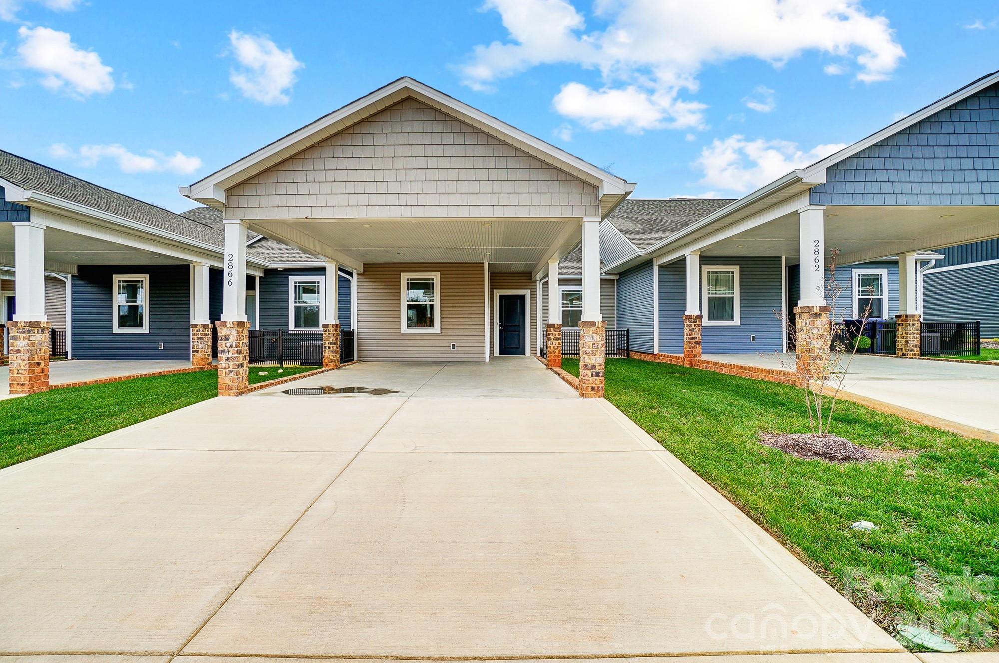 1st image of 2866 15th Avenue Pl Se, Hickory, NC 28602 | MLS# 4408998
