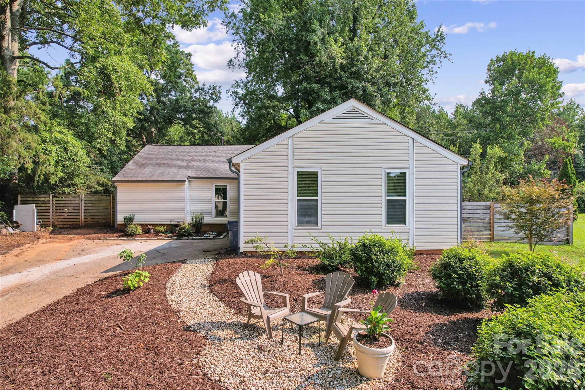 1st image of 3554 Jared Ct, Matthews, NC 28105 | MLS# 4409066