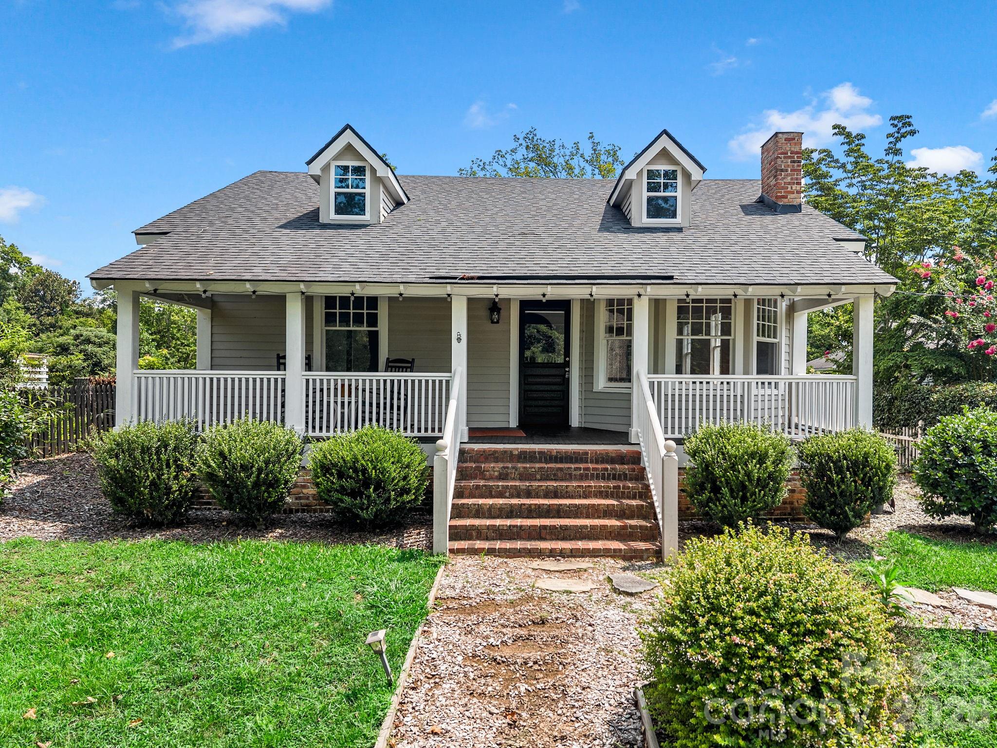 3rd image of 143 Broadway Ave, Tryon, NC 28782 | MLS# 4409140
