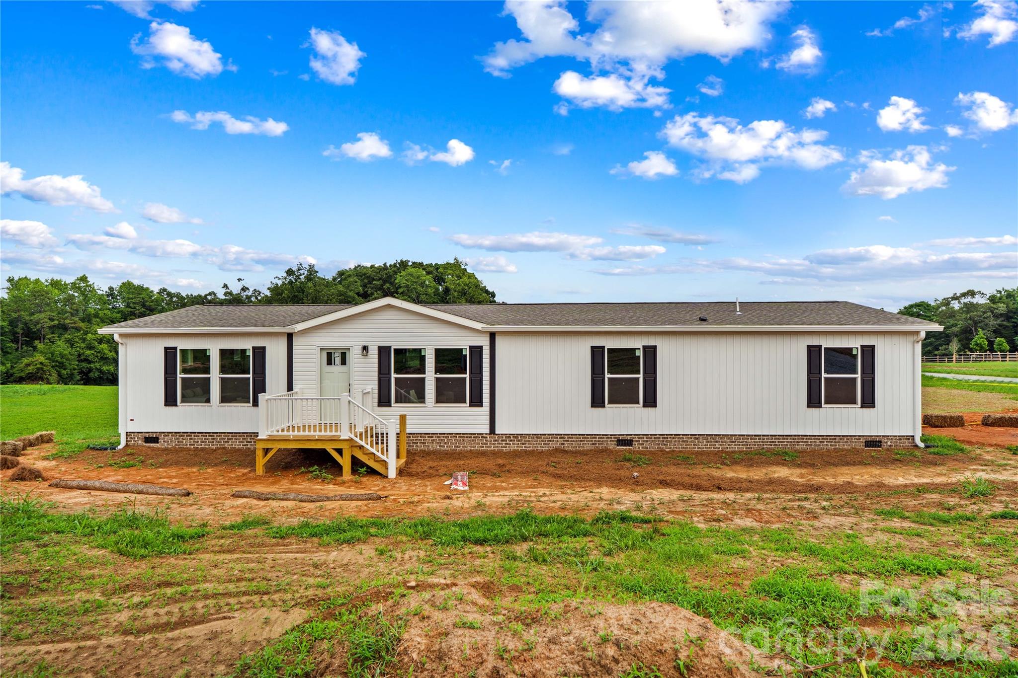 2nd image of 532 Eagle Mills Rd, Hamptonville, NC 27020 | MLS# 4409145