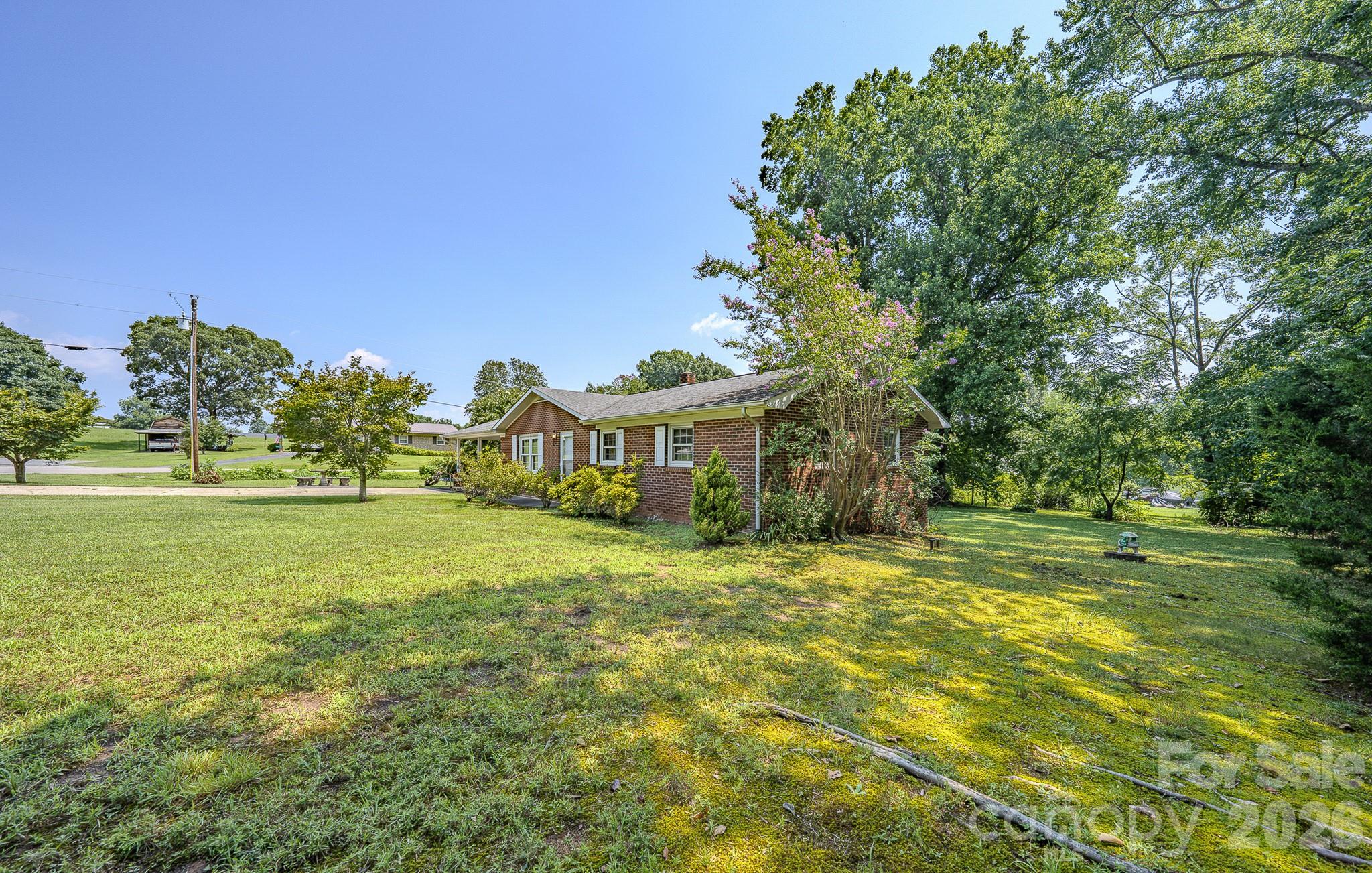 3rd image of 1169 Burkehurst Ave, Morganton, NC 28655 | MLS# 4409187