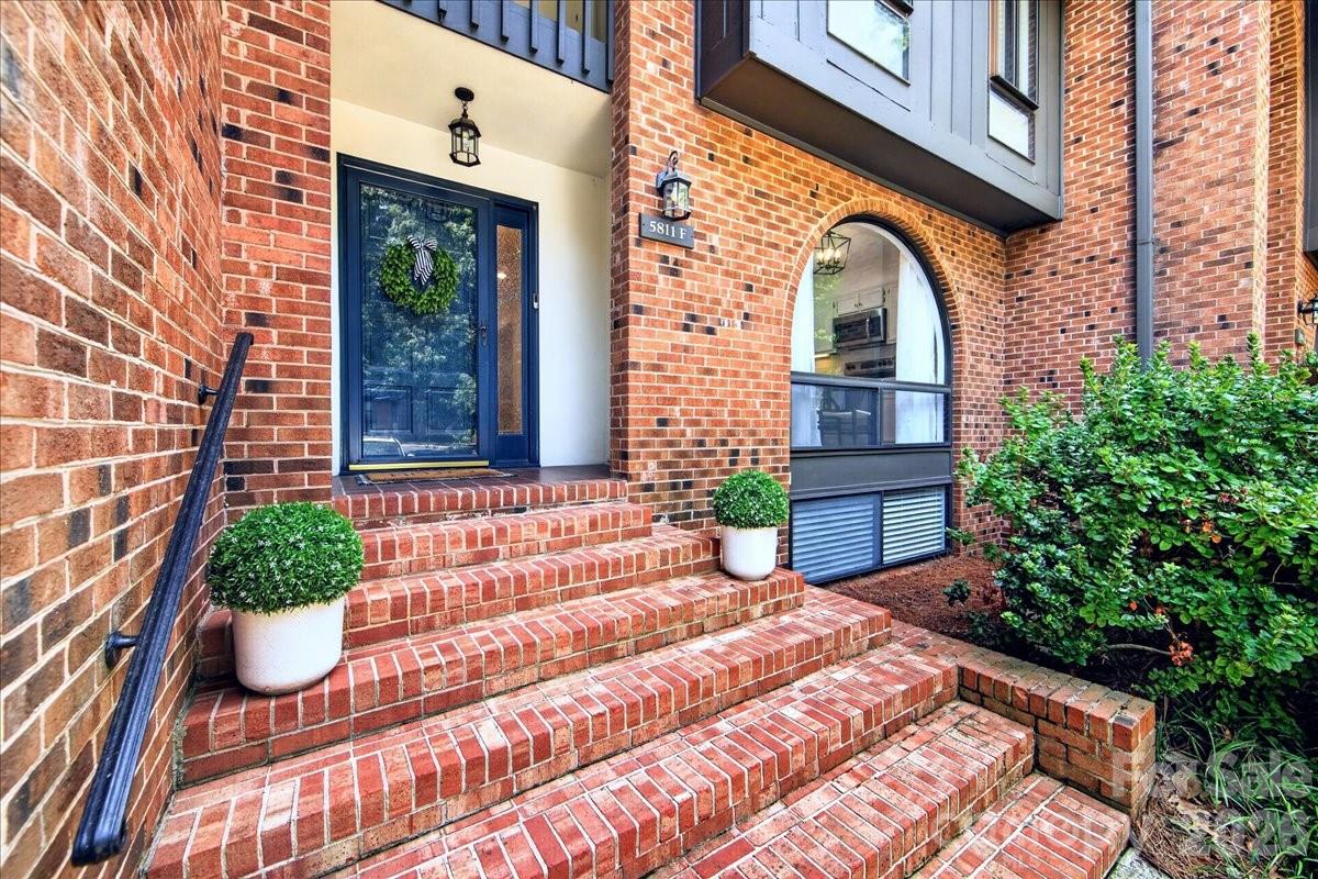 2nd image of 5811 Sharon Rd #F, Charlotte, NC 28210 | MLS# 4409197
