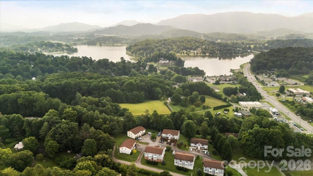 2nd image of 75 Nazarene Wy, Waynesville, NC 28785