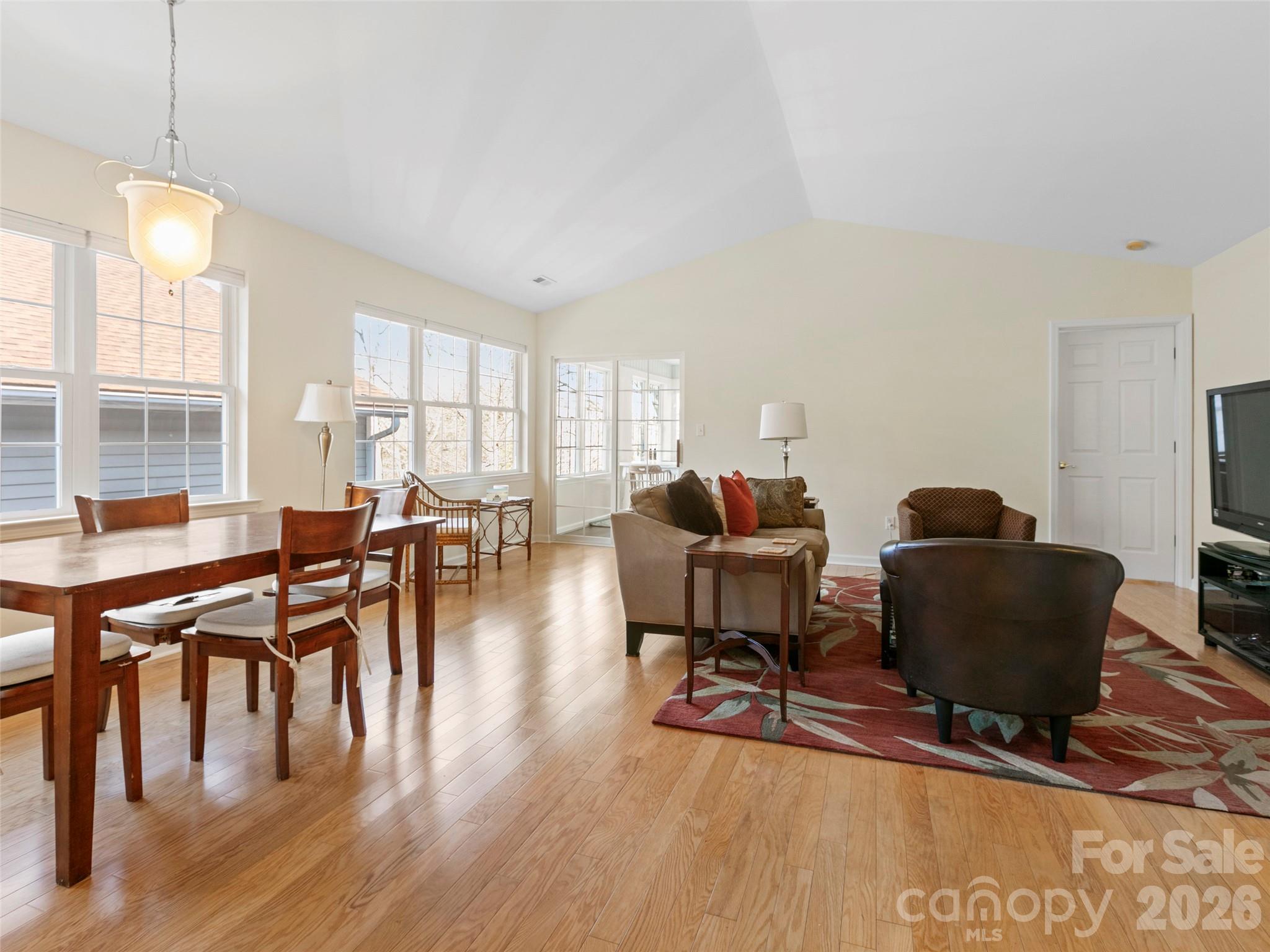5th image of 305 Ewarts Hill Rd, Hendersonville, NC 28739 | MLS# 4409242