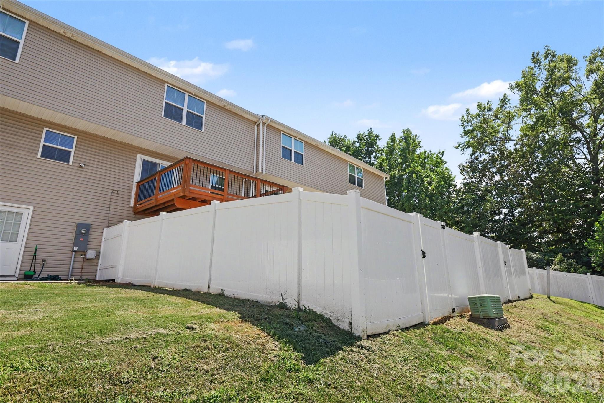 24th image of 2652 Mccurdy Trl, Charlotte, NC 28269 | MLS# 4409298