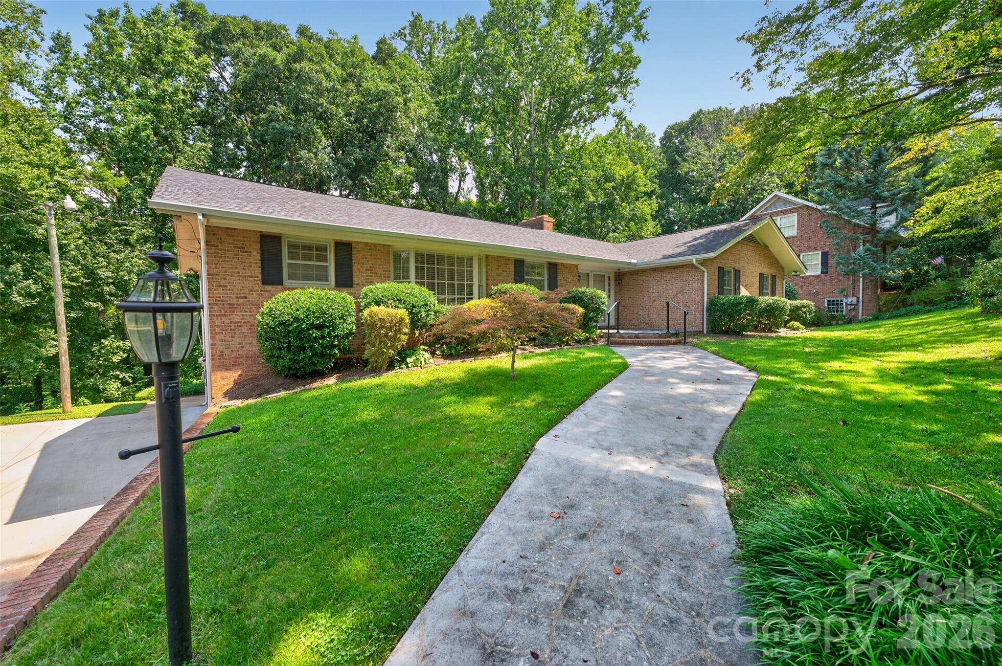 2nd image of 530 25th Ave Nw, Hickory, NC 28601 | MLS# 4409320