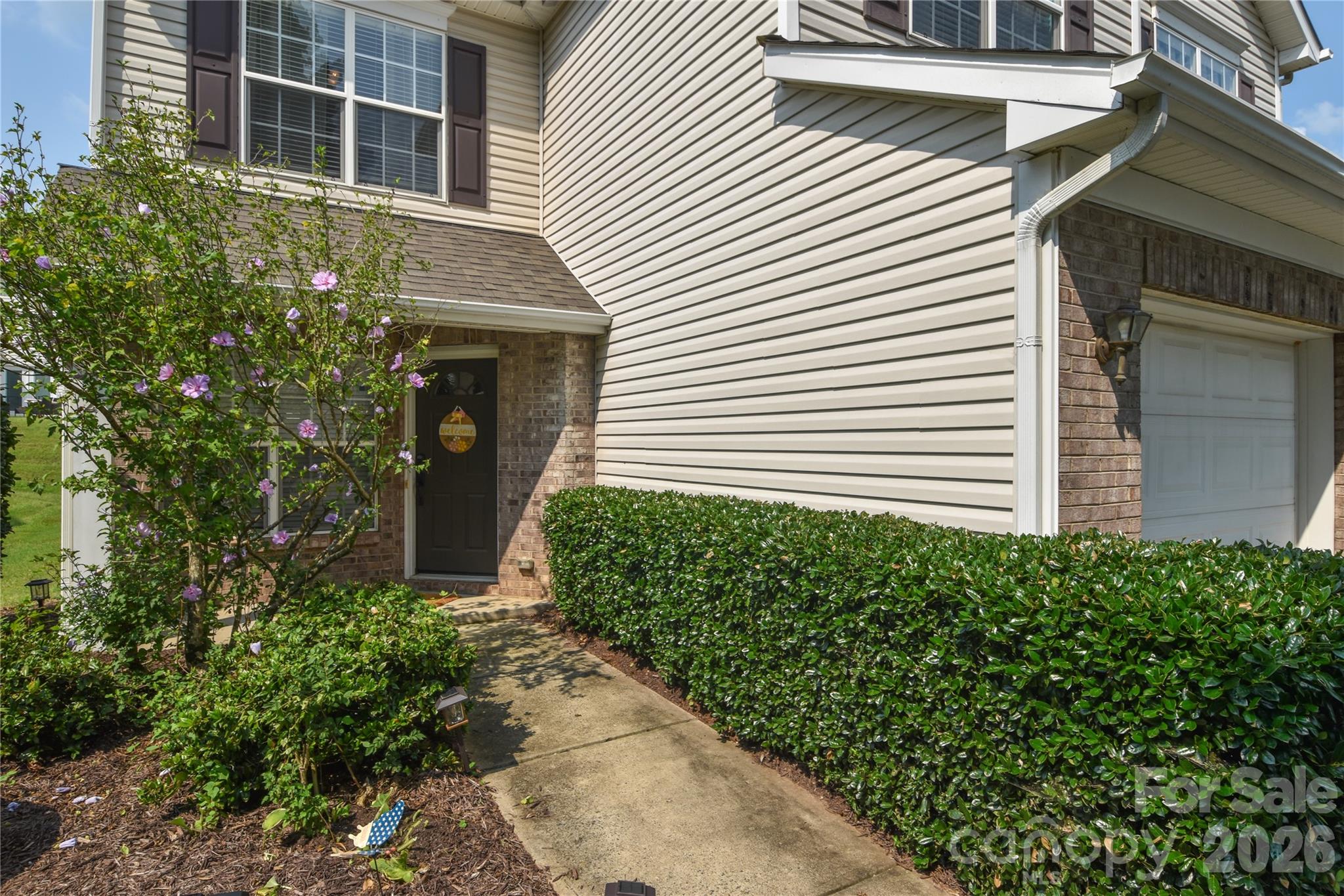 2nd image of 12222 Stratfield Pl Cir, Pineville, NC 28134 | MLS# 4409338
