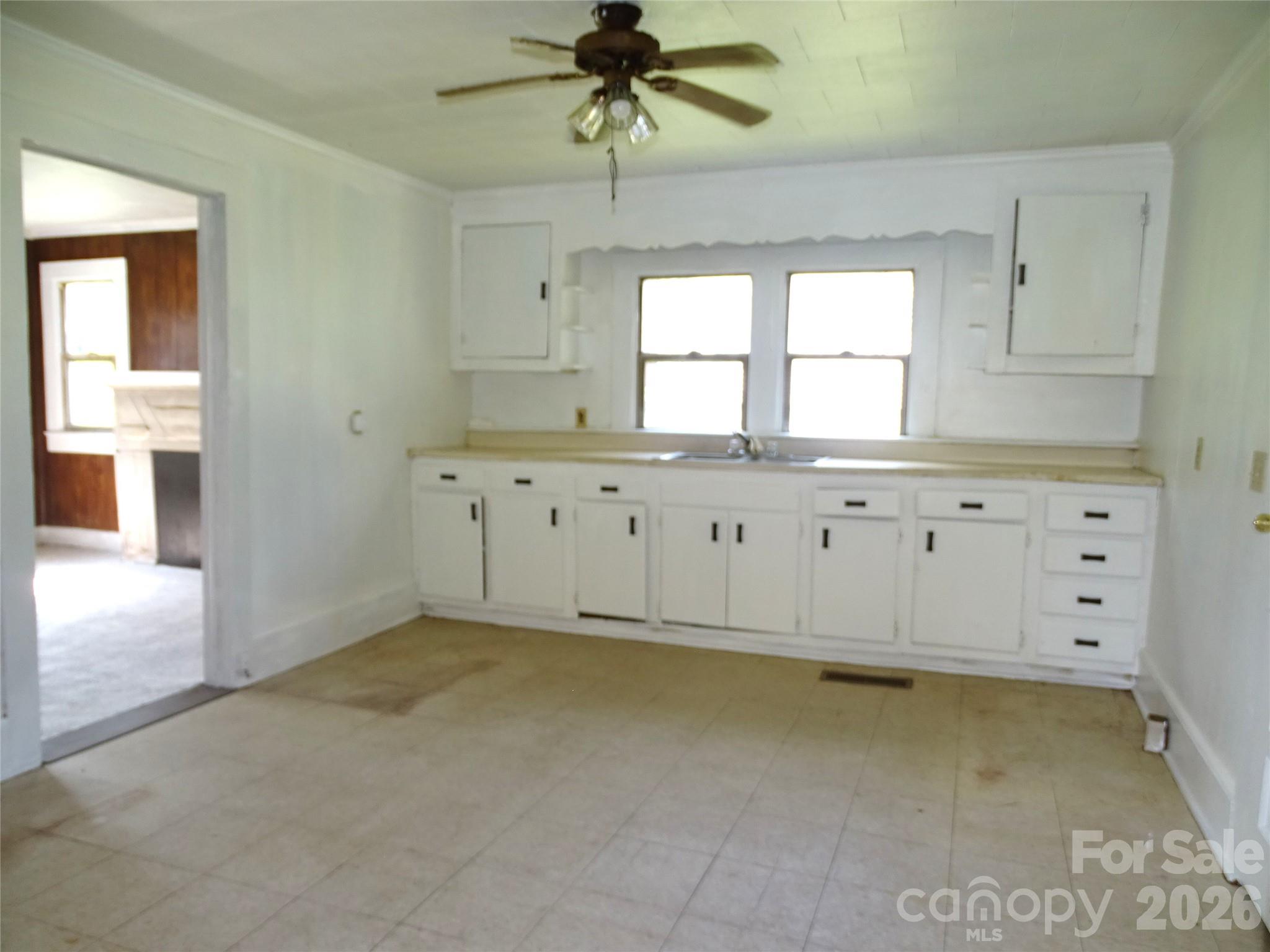 4th image of 307 Goforth Dr, Thomasville, NC 27360 | MLS# 4409442