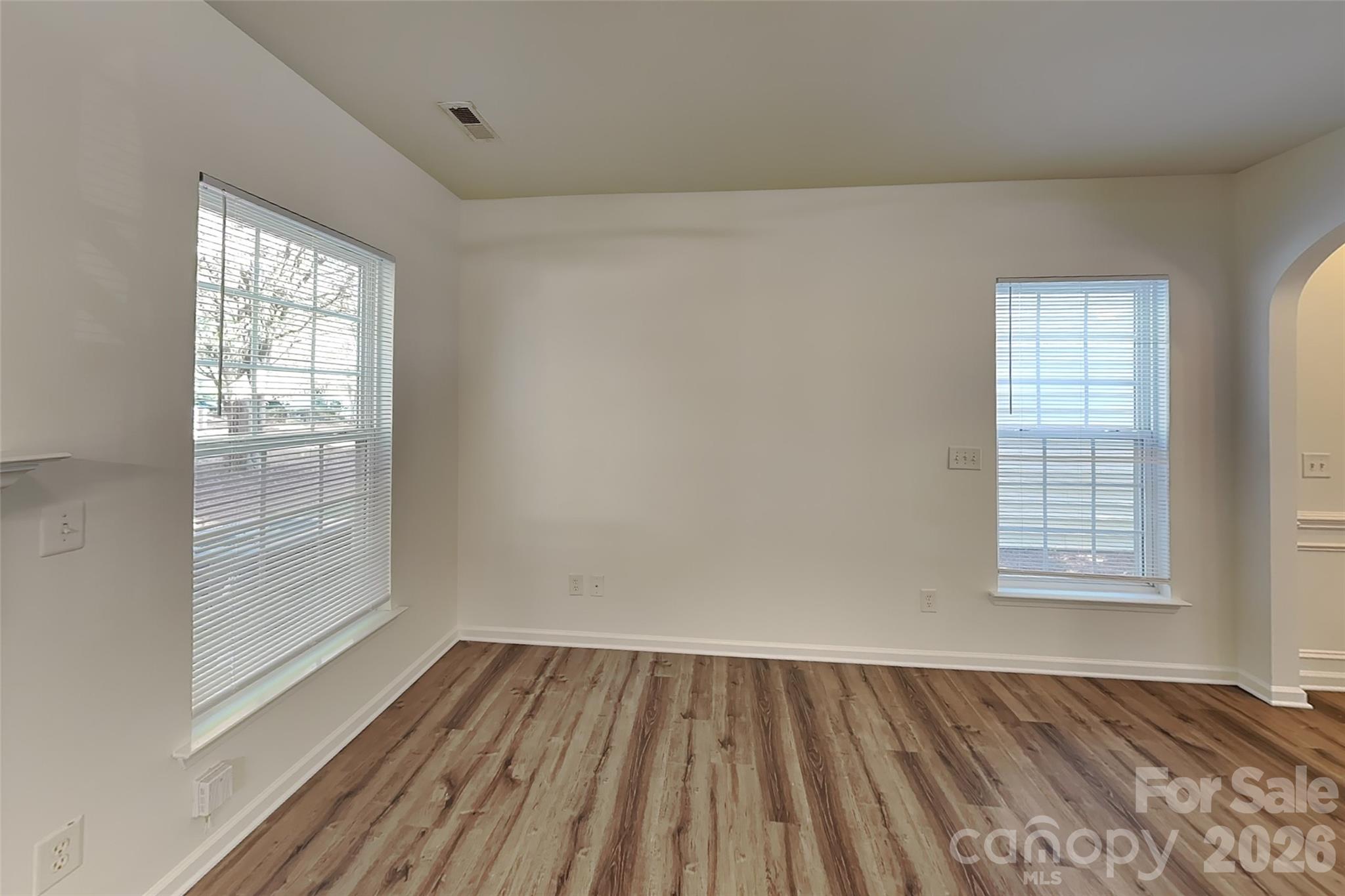 4th image of 6523 Avonlea Ct, Charlotte, NC 28269 | MLS# 4409482