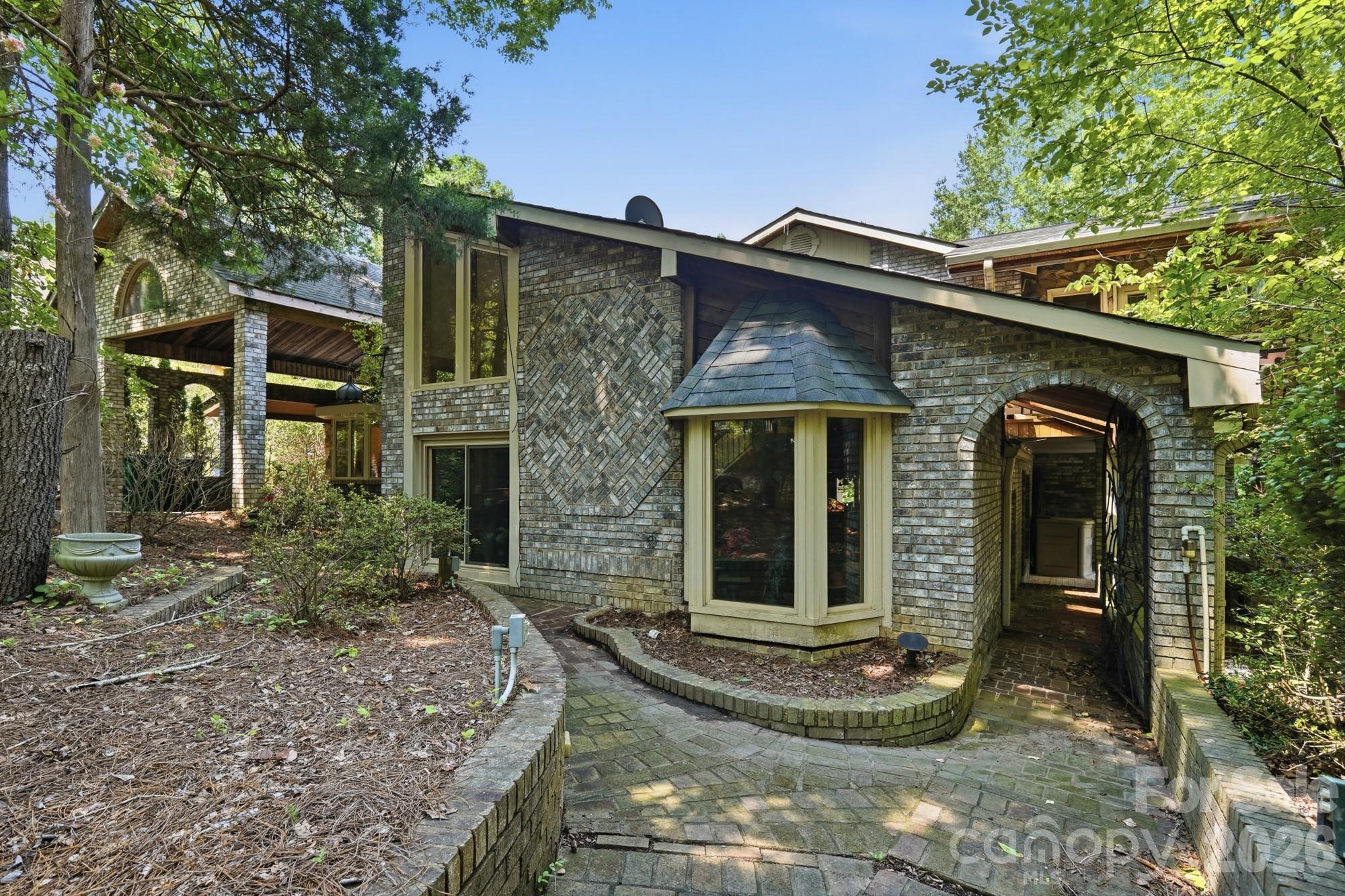3rd image of 223 Millwood Ln, Charlotte, NC 28270 | MLS# 4409489