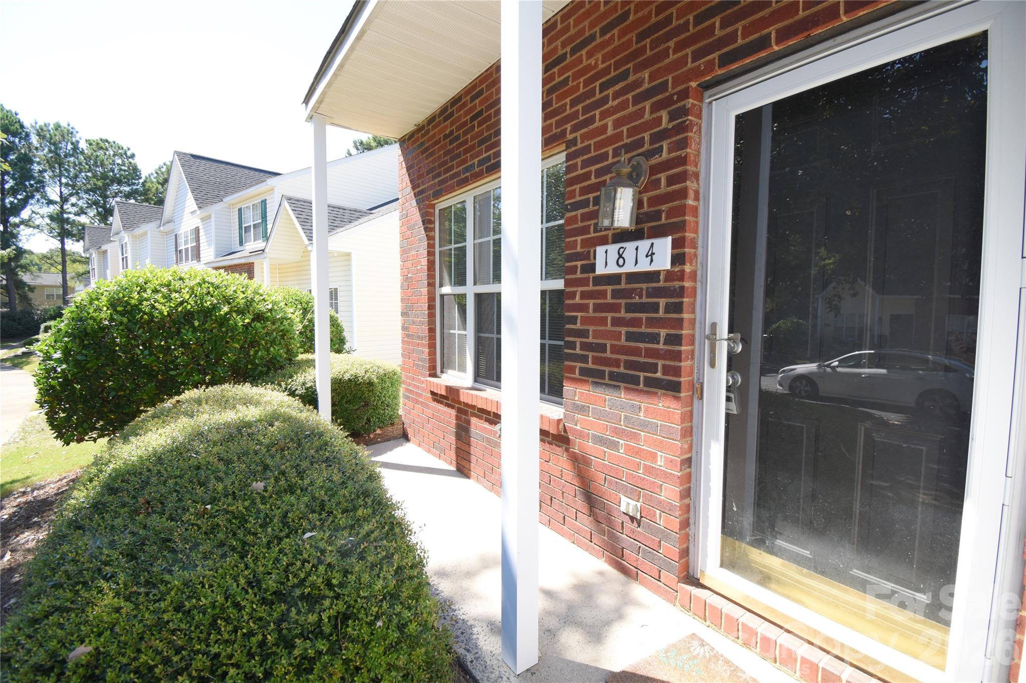 2nd image of 1814 Birch Heights Ct, Charlotte, NC 28213 | MLS# 4409567