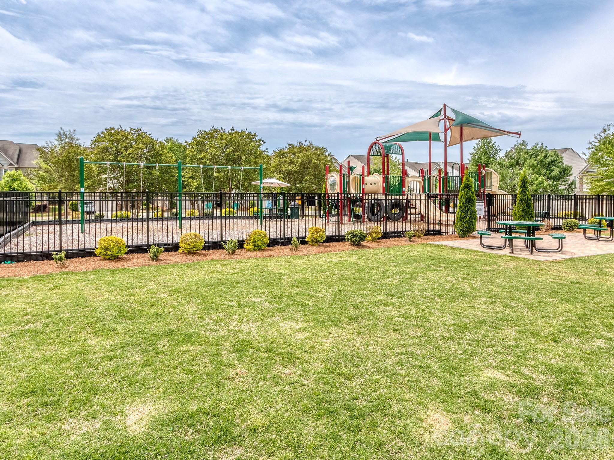 35th image of 5951 Carrollton Ln, Charlotte, NC 28210 | MLS# 4409578
