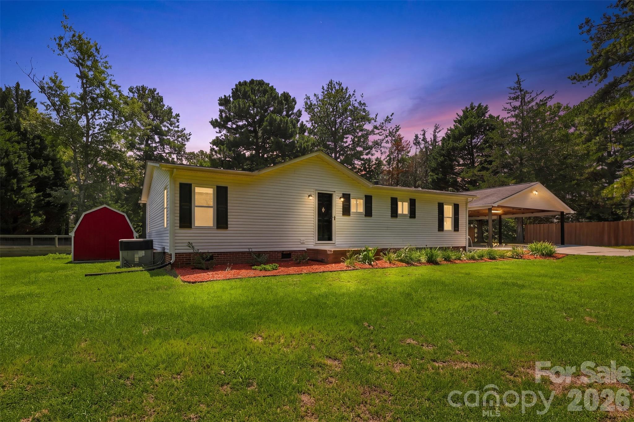 36th image of 1973 Davis Cir, Clover, SC 29710 | MLS# 4409583